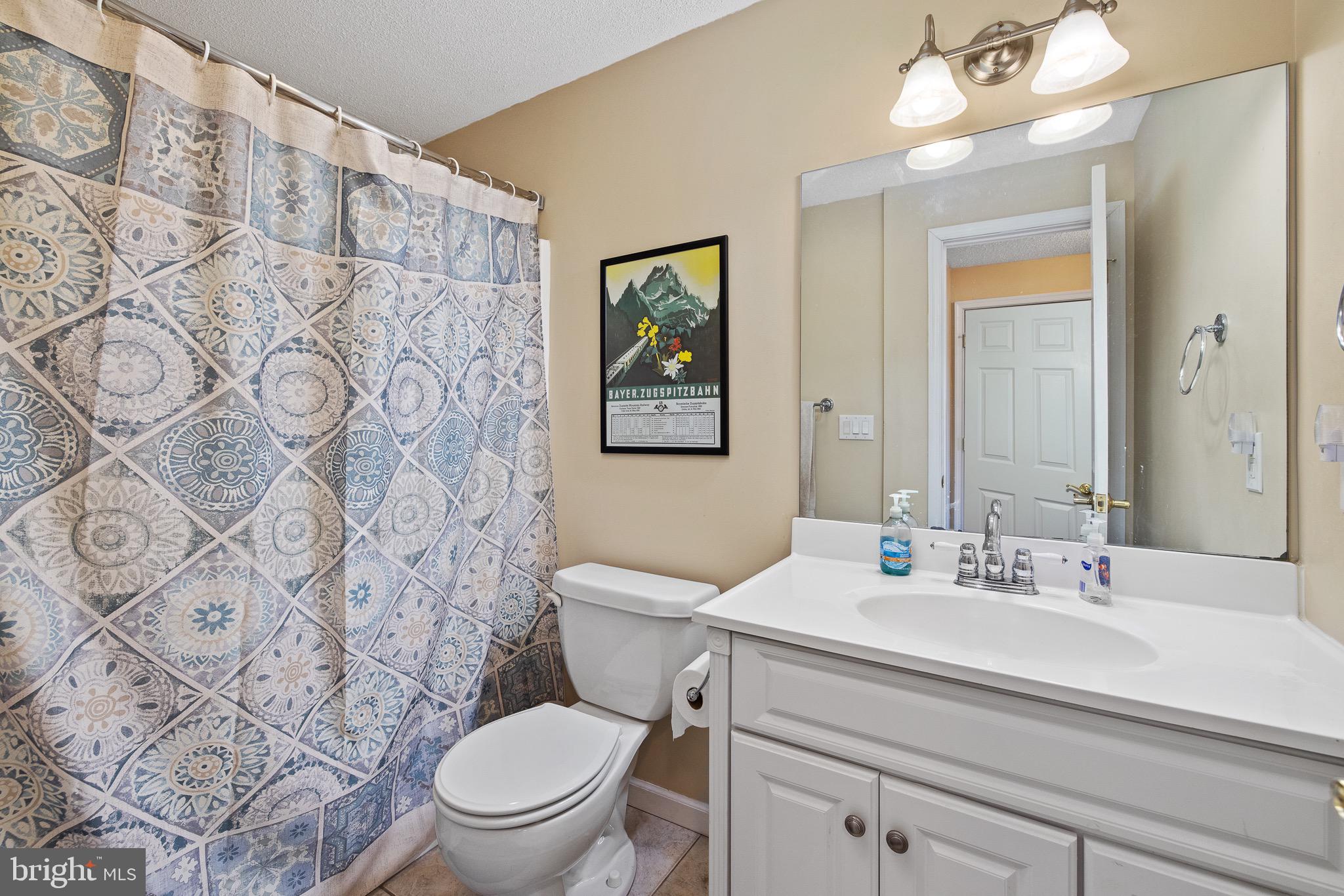 AUSTIN RIDGE - Residential