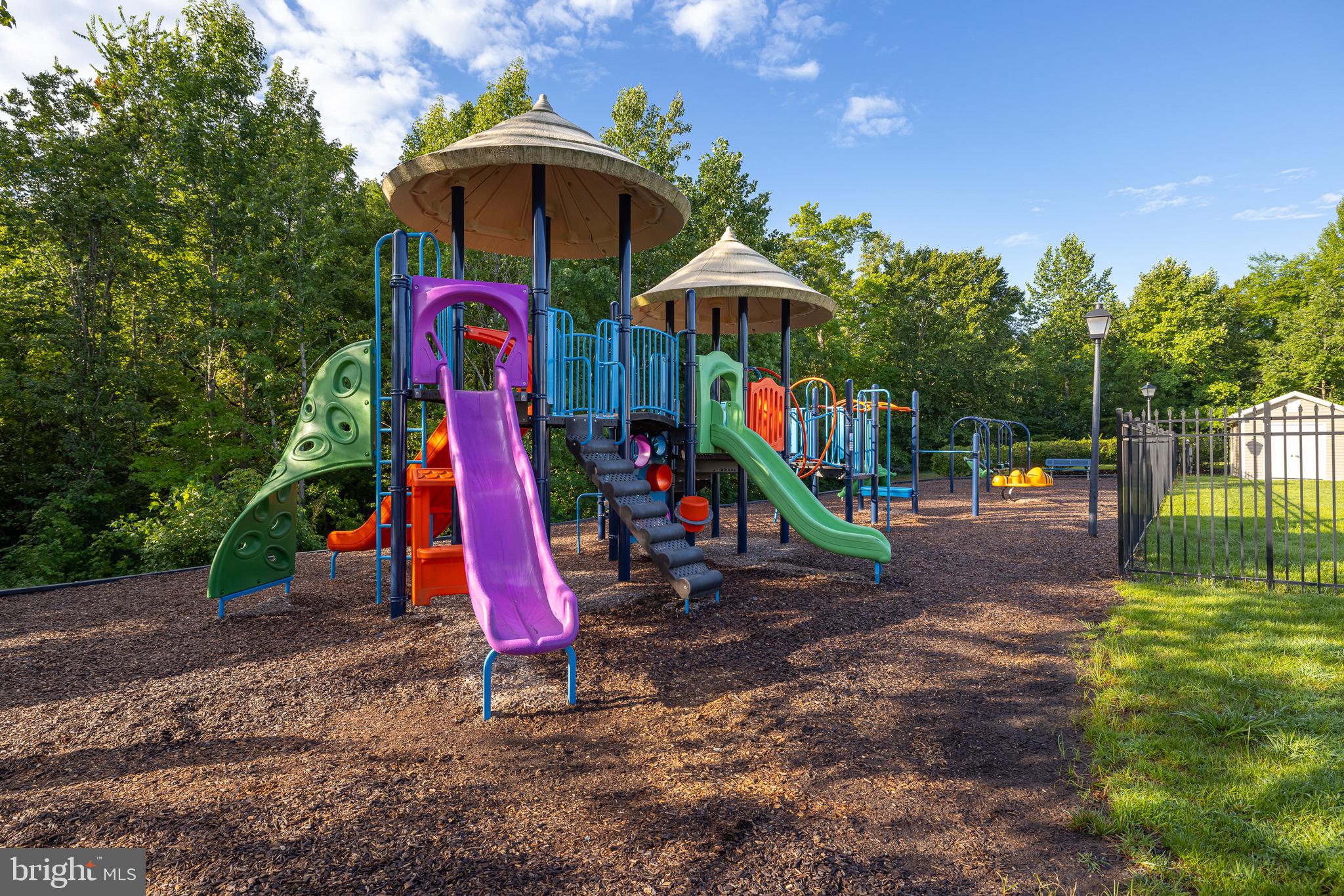 AUSTIN RIDGE - Residential