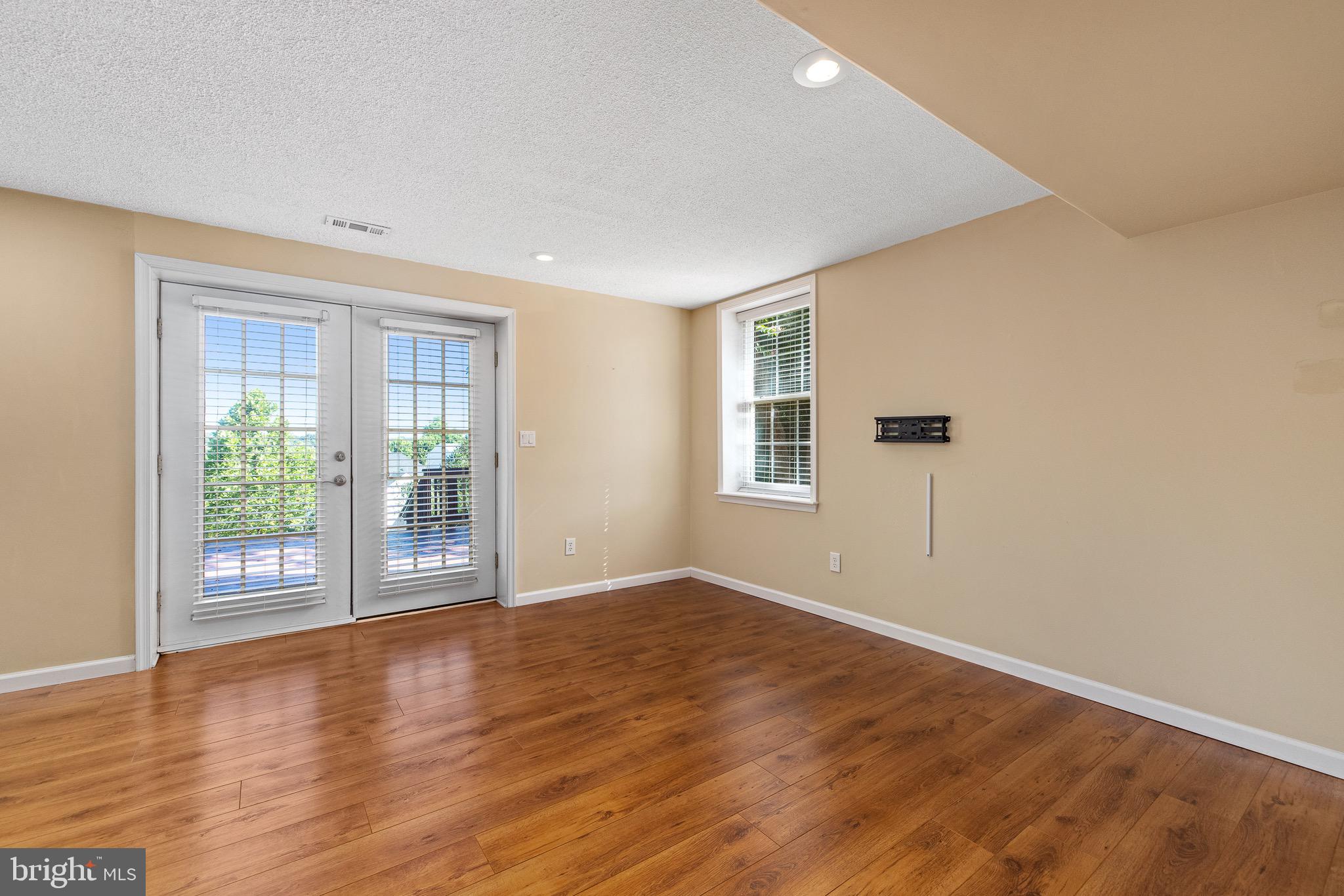 AUSTIN RIDGE - Residential