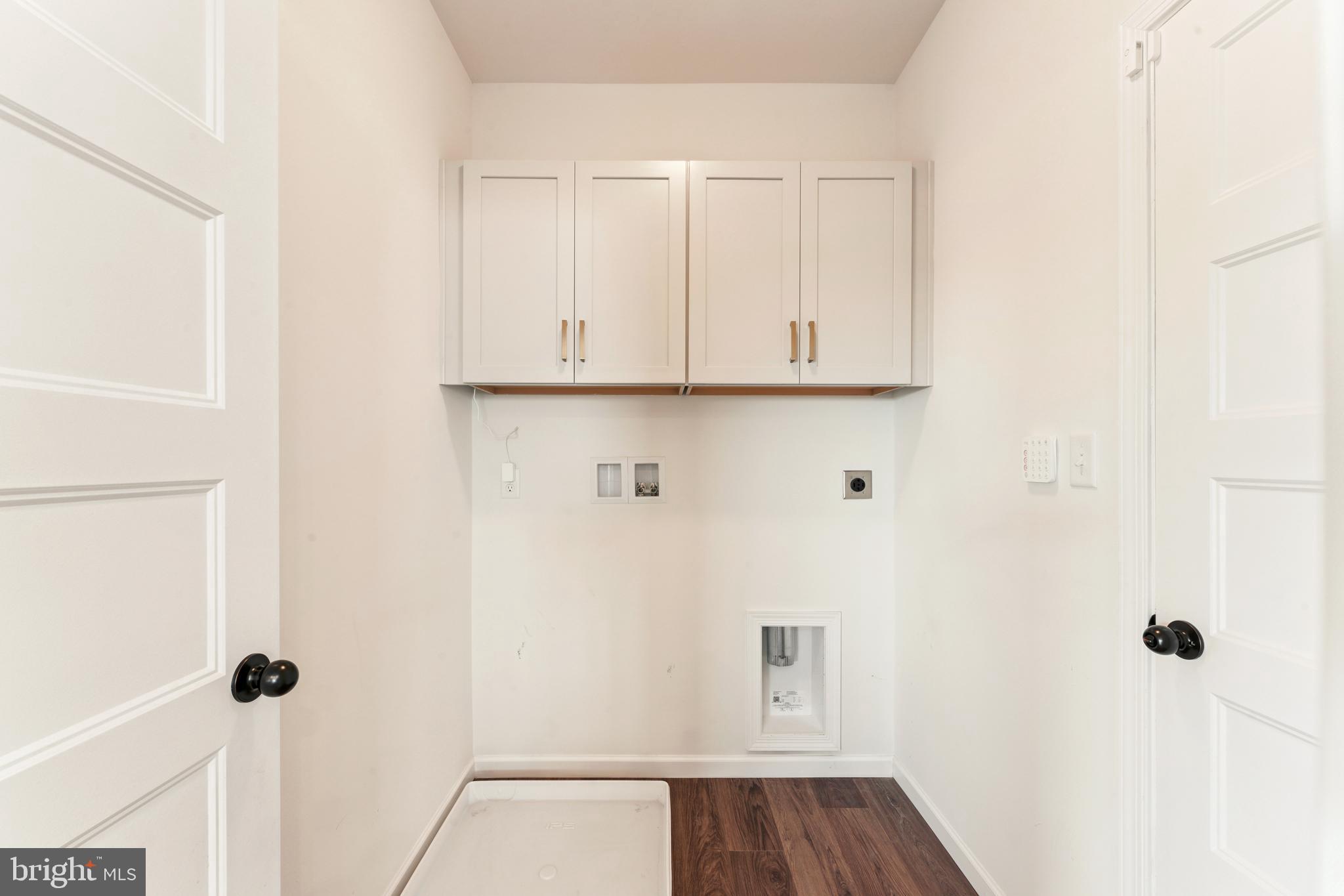 MILLSTONE AT PARKSIDE - Residential