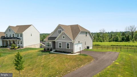 1844 ENCLAVE DRIVE QUAKERTOWN PA 18951