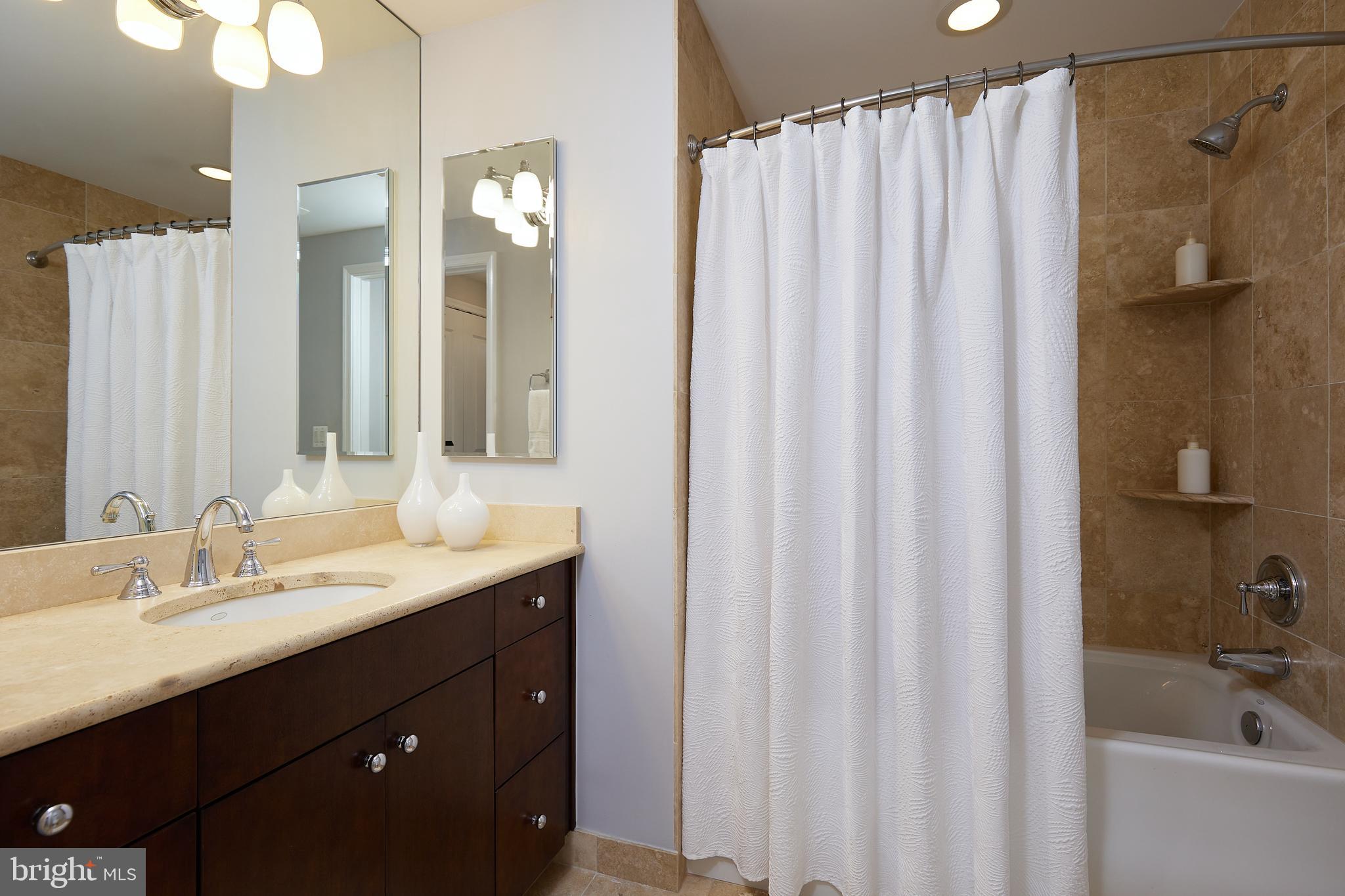 PARK POTOMAC - Residential