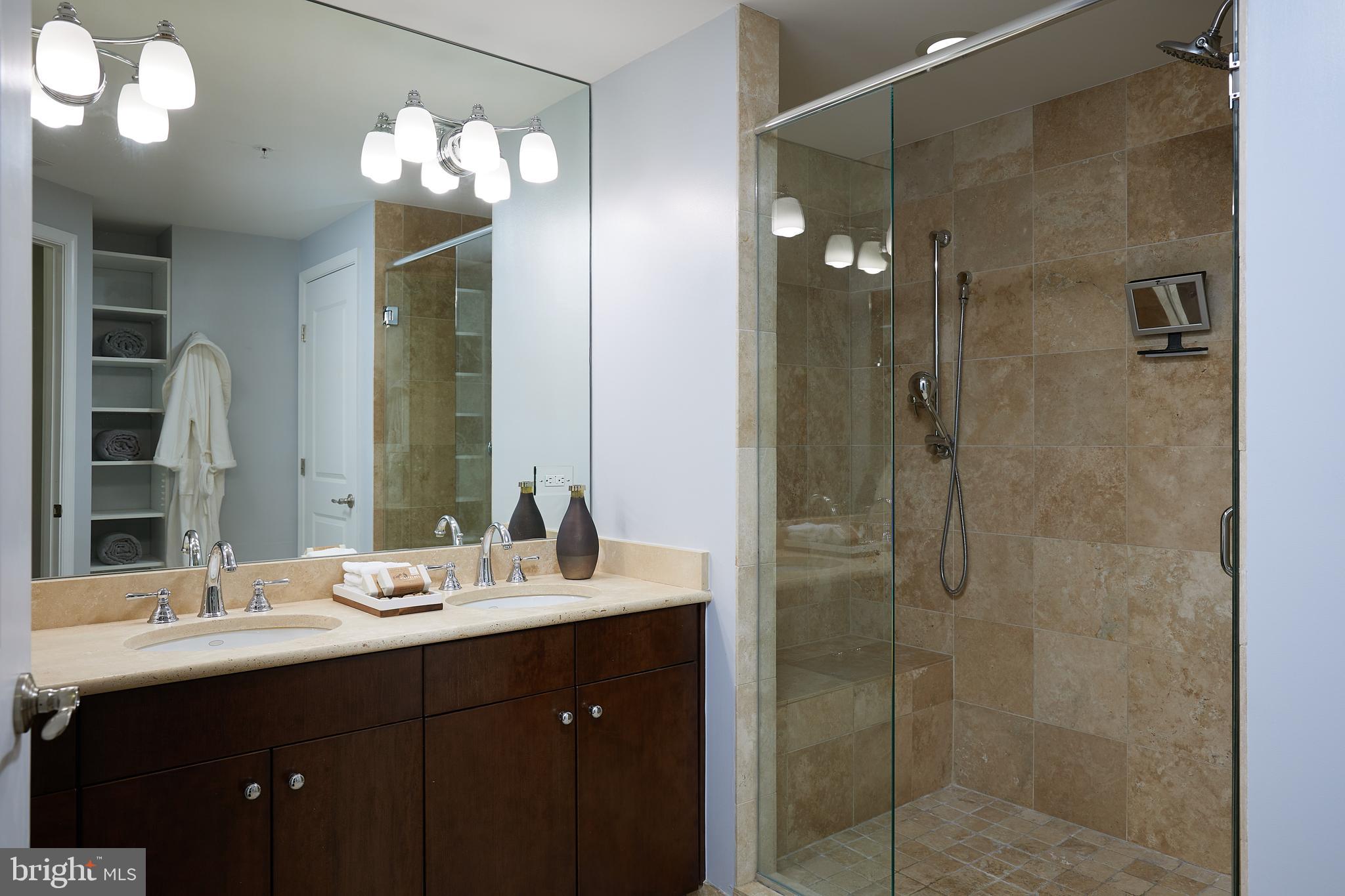 PARK POTOMAC - Residential