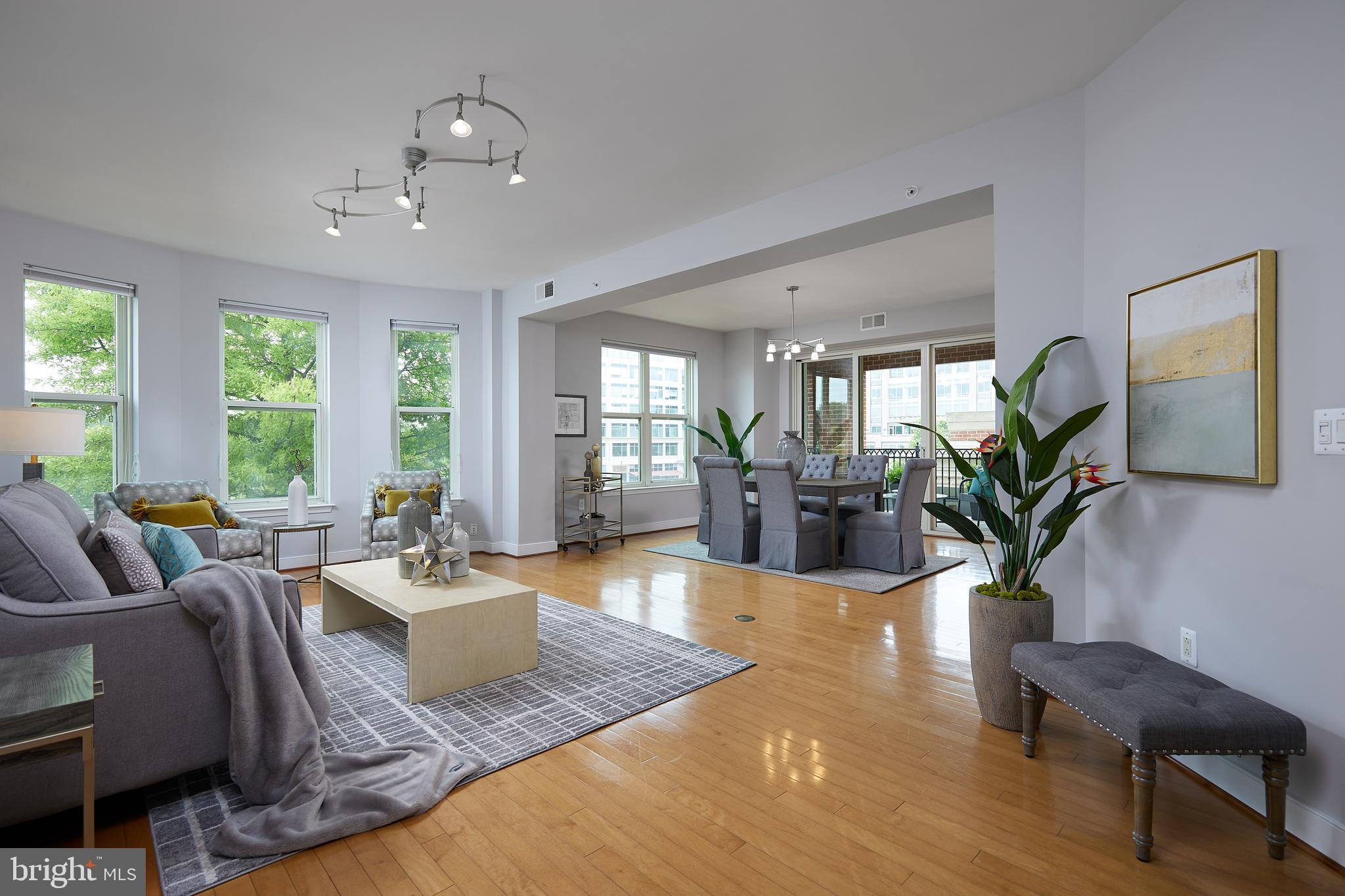 PARK POTOMAC - Residential