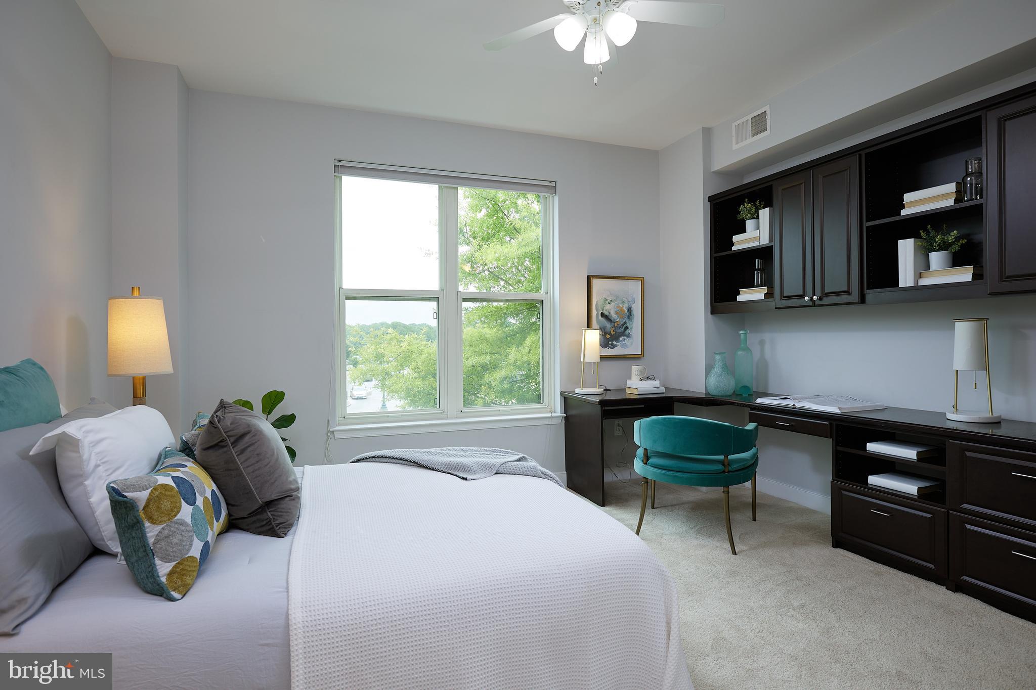 PARK POTOMAC - Residential