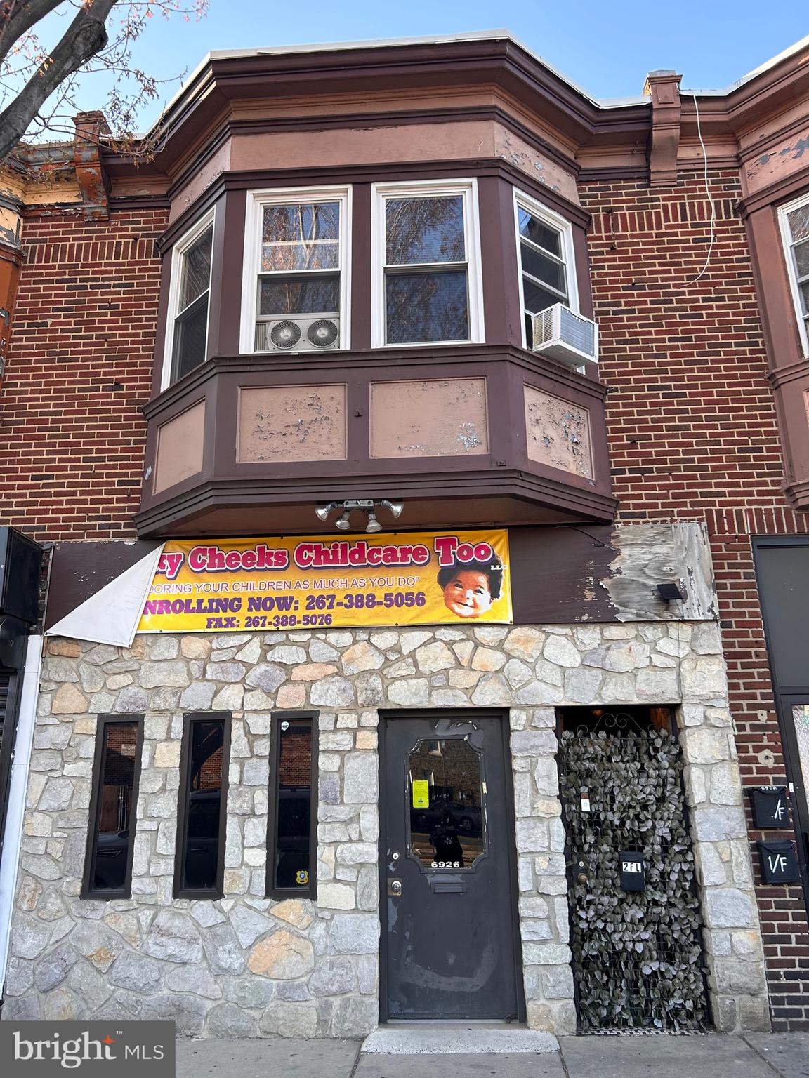 Located on busier street on Torresdale avenue. First floor is used as an office for daycare center which is rented for $1000/month. Second floor is 3 bedrooms, one bath, updated kitchen with access to back yard, rented for $825/month, both tenants are long term tenants with month to month lease. Rents now are way below the market value, it could be rented for $2500 or up, good investment opportunity.