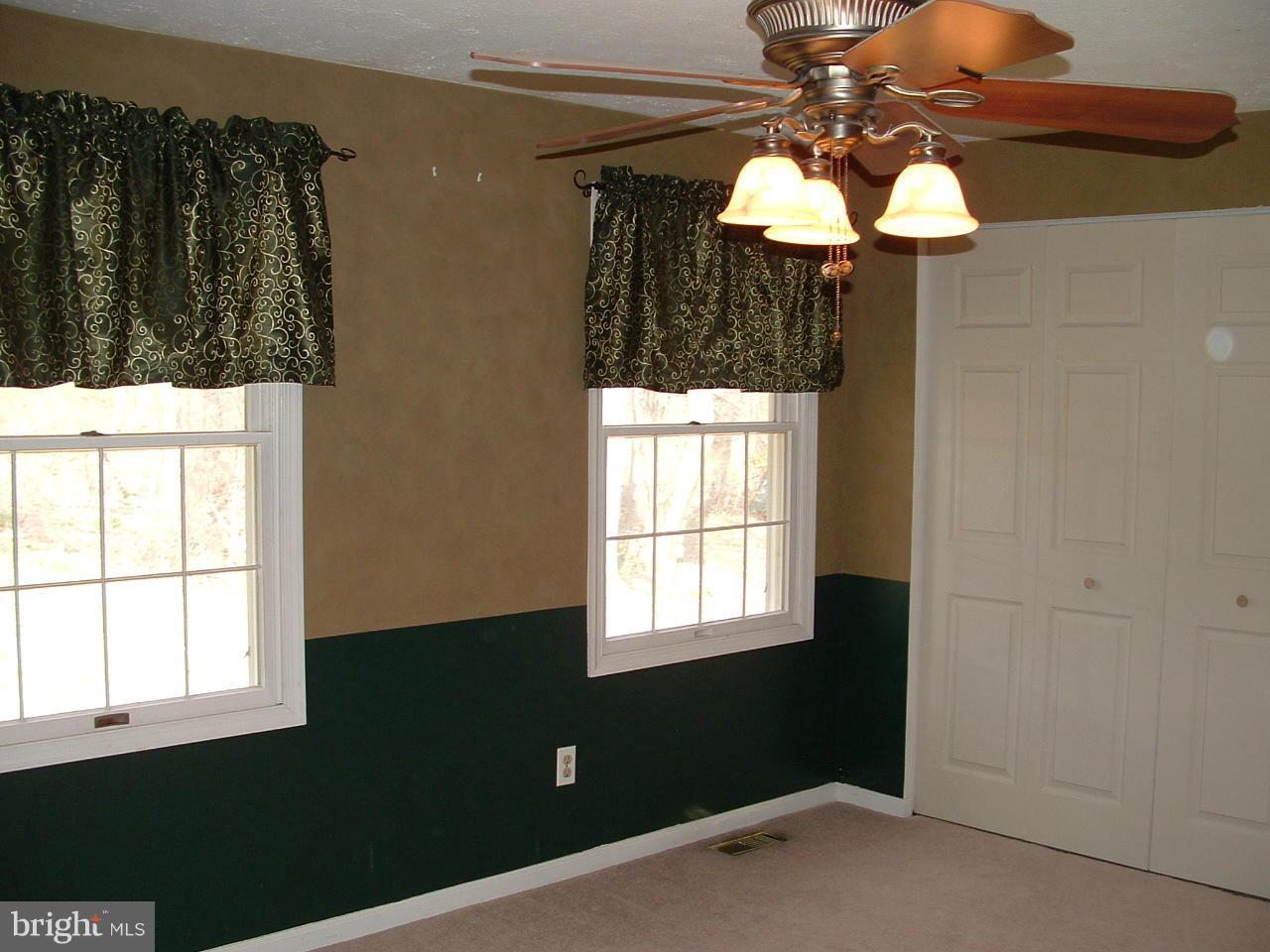 BROADVIEW - Residential Lease