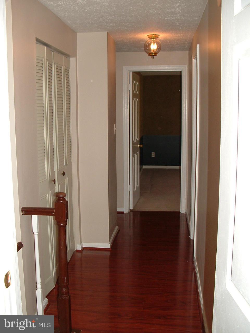 BROADVIEW - Residential Lease