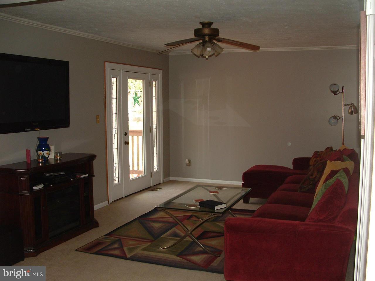 BROADVIEW - Residential Lease