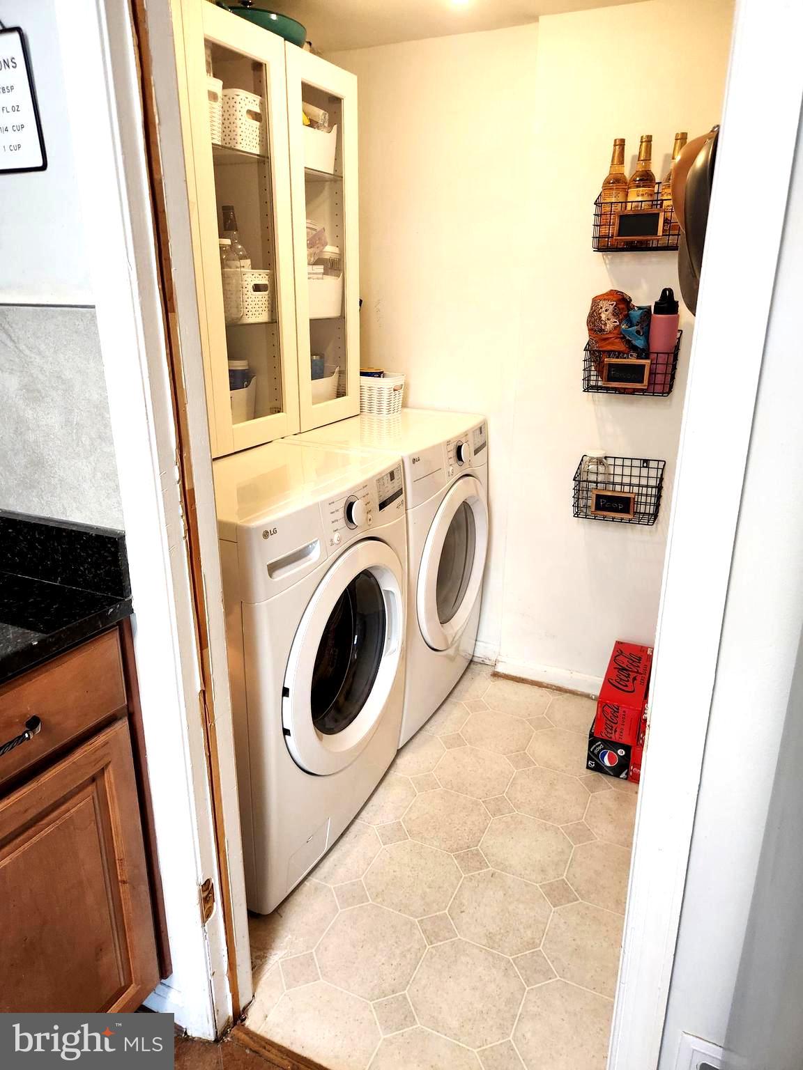 POINT OF WOODS EAST - Residential