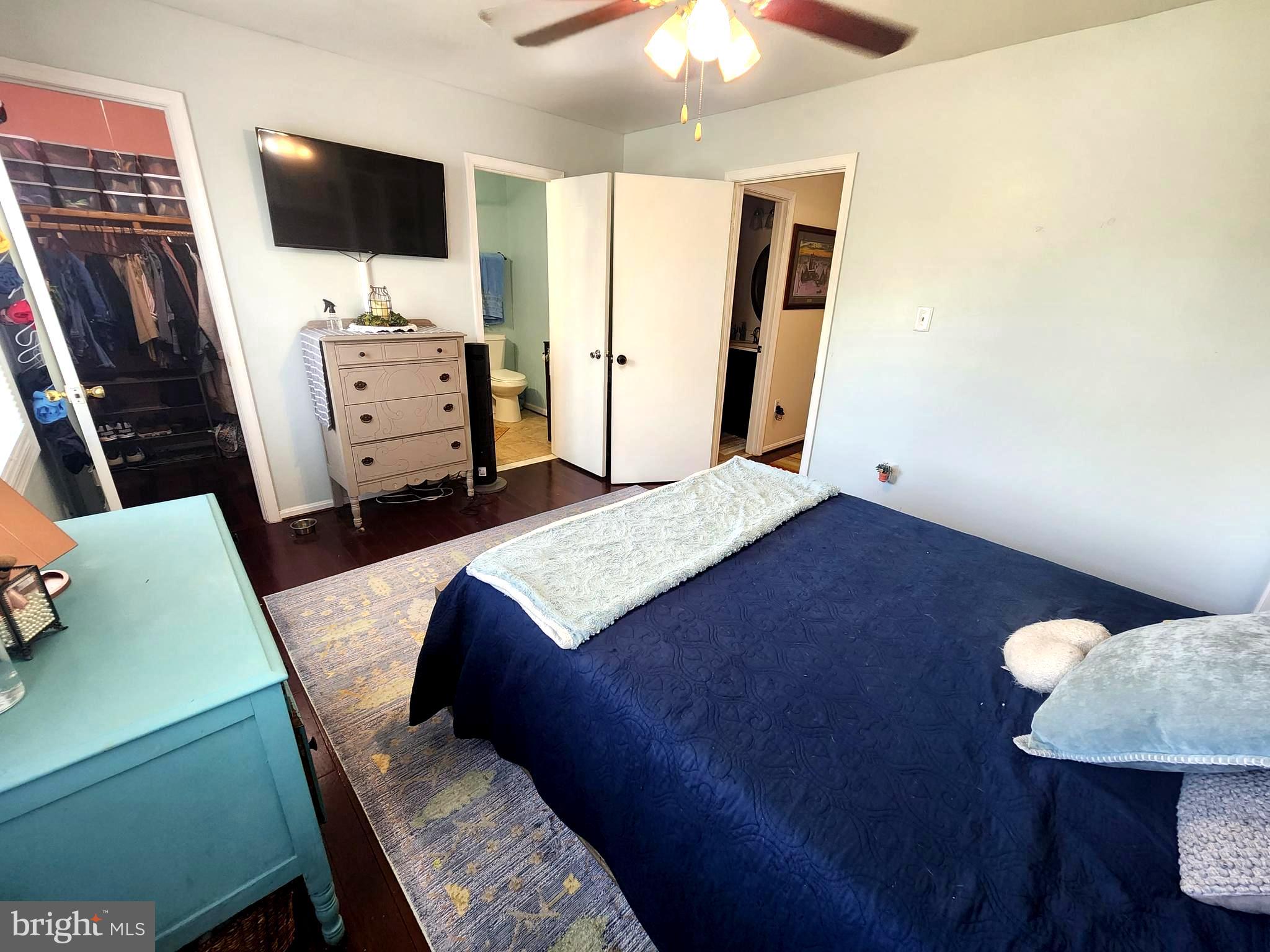 POINT OF WOODS EAST - Residential