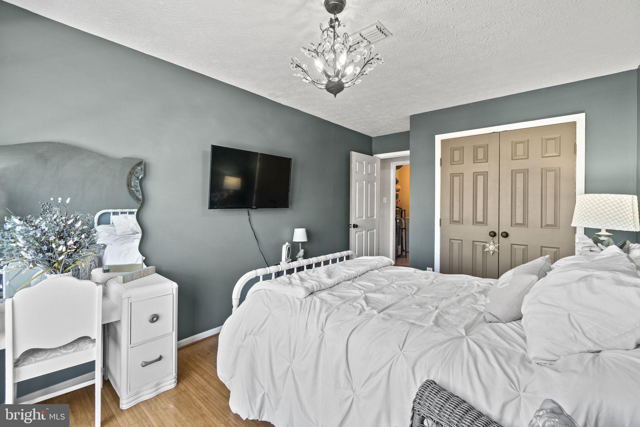 KINGSBROOK - Residential