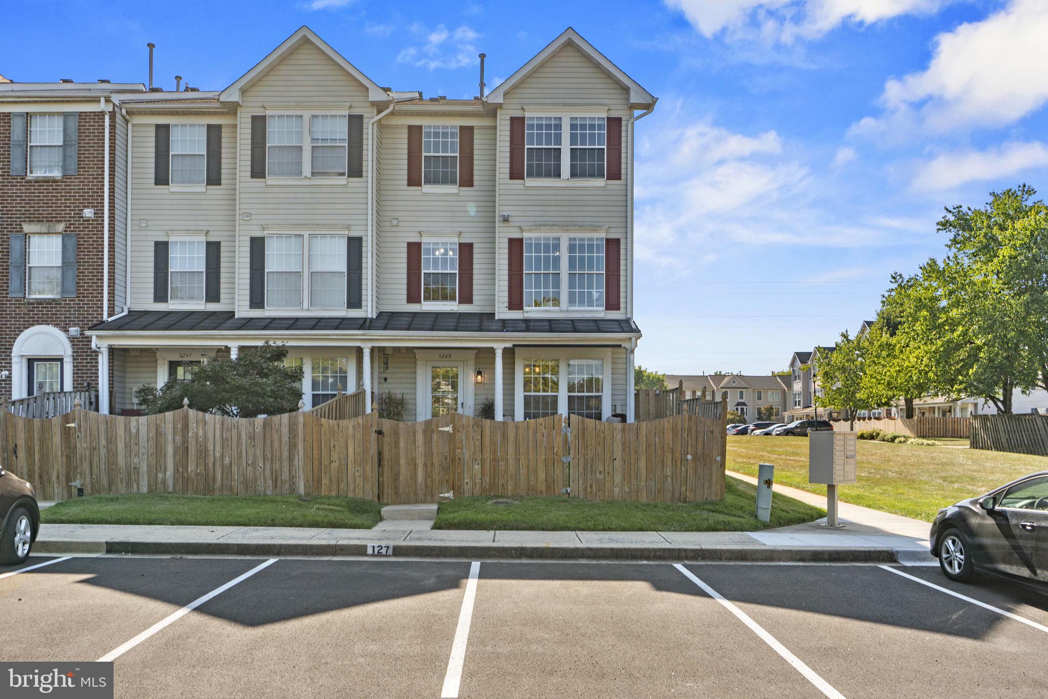 KINGSBROOK - Residential