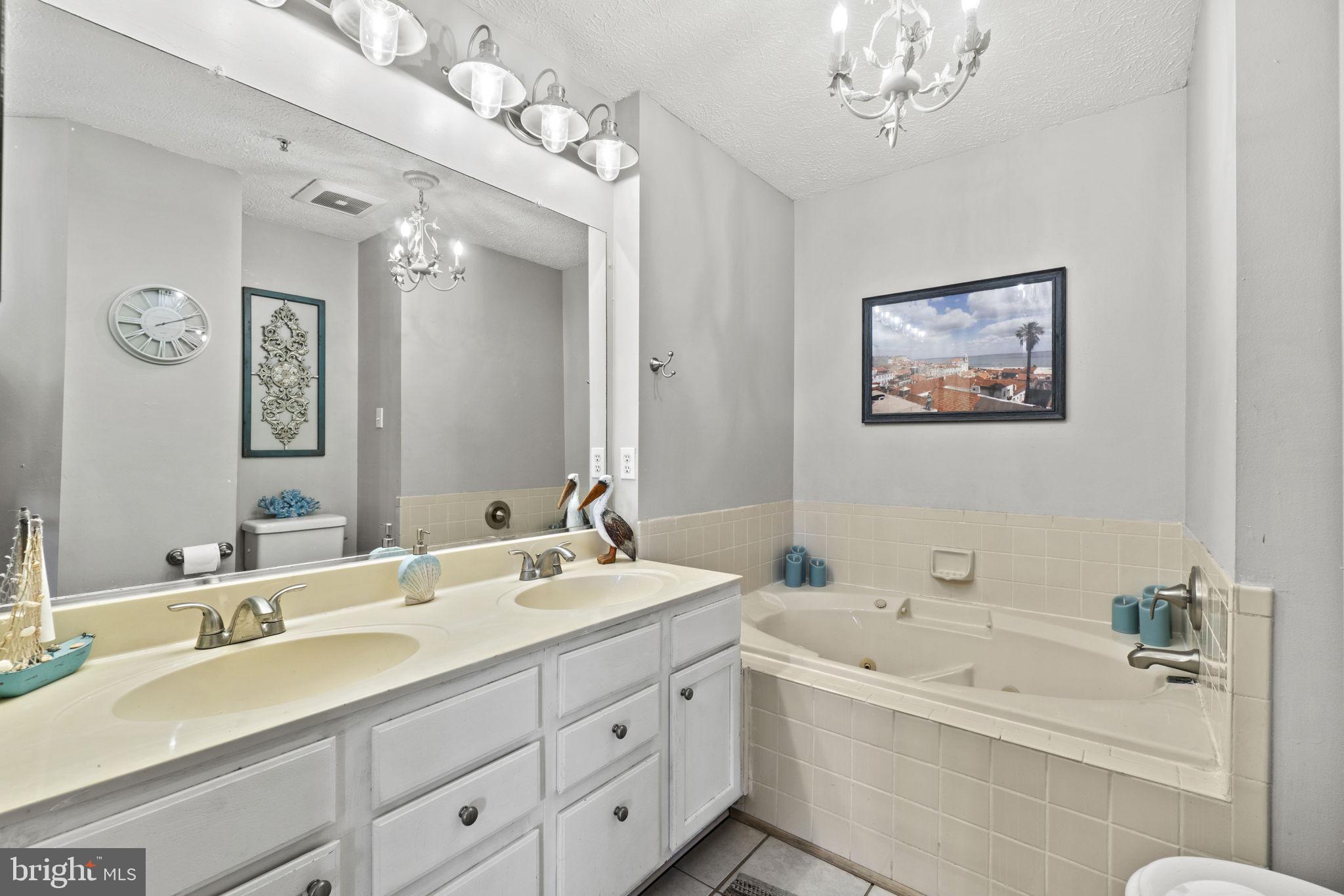 KINGSBROOK - Residential