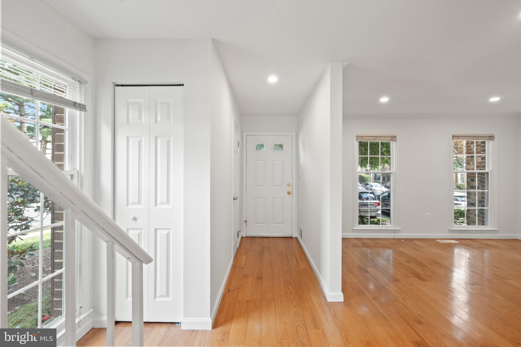 LAFAYETTE VILLAGE - Residential