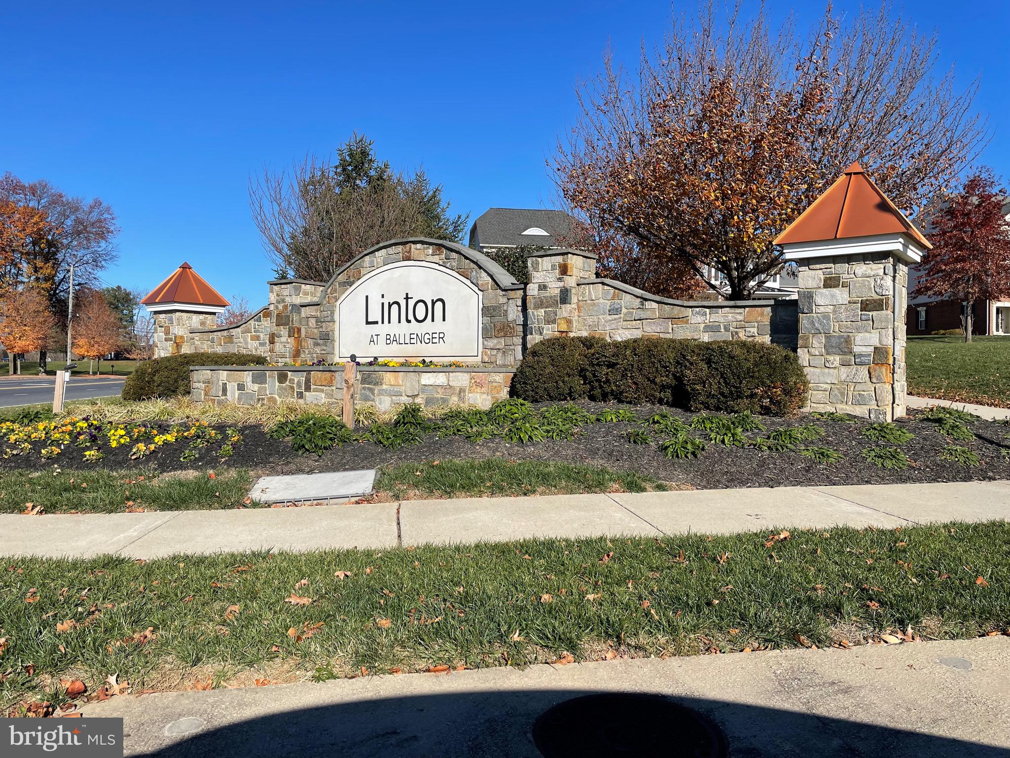 LINTON AT BALLENGER - Residential