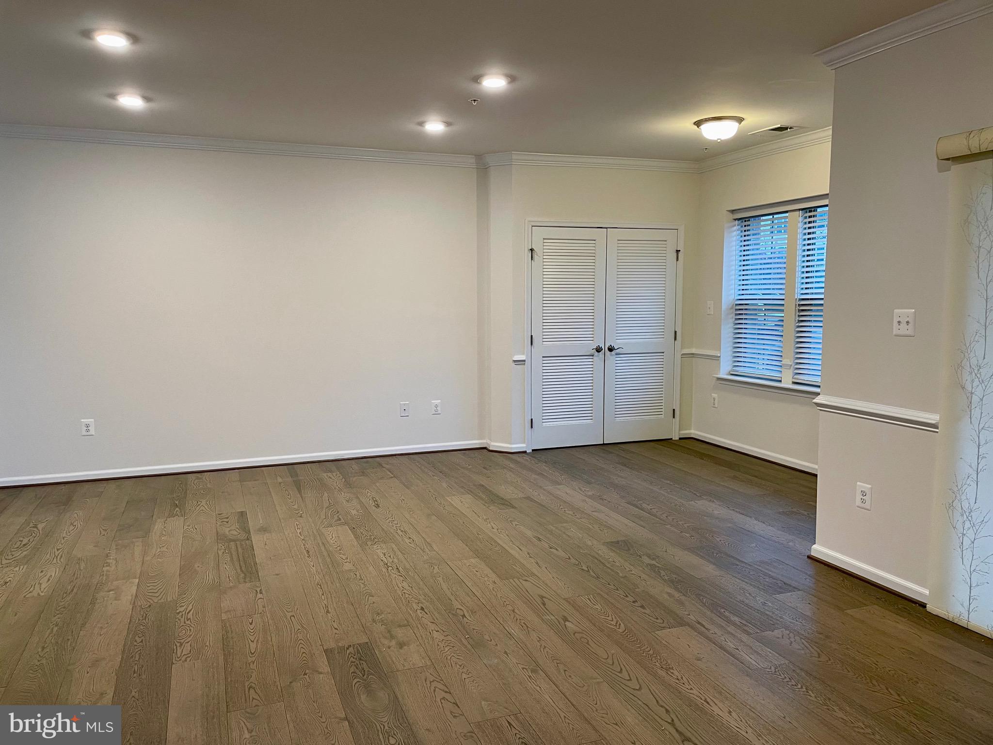 LINTON AT BALLENGER - Residential