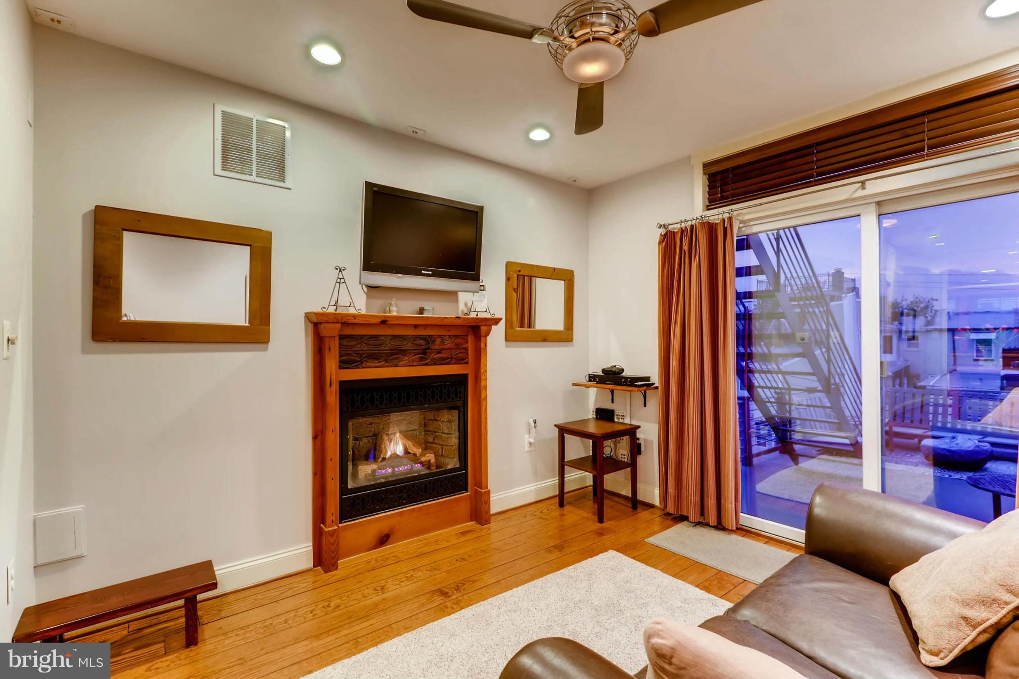 FEDERAL HILL HISTORIC DISTRICT - Residential