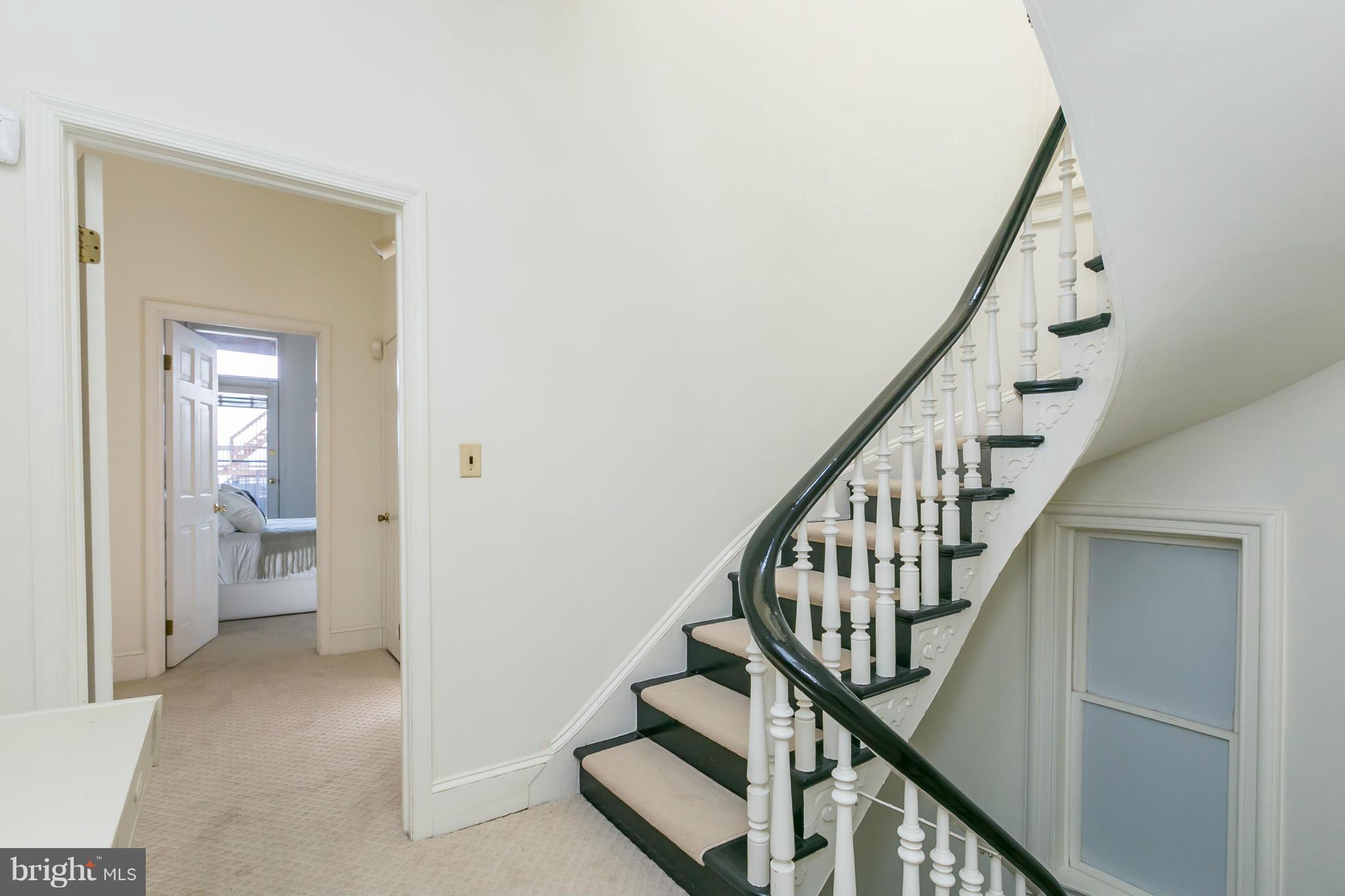 BUTCHER'S HILL - Residential