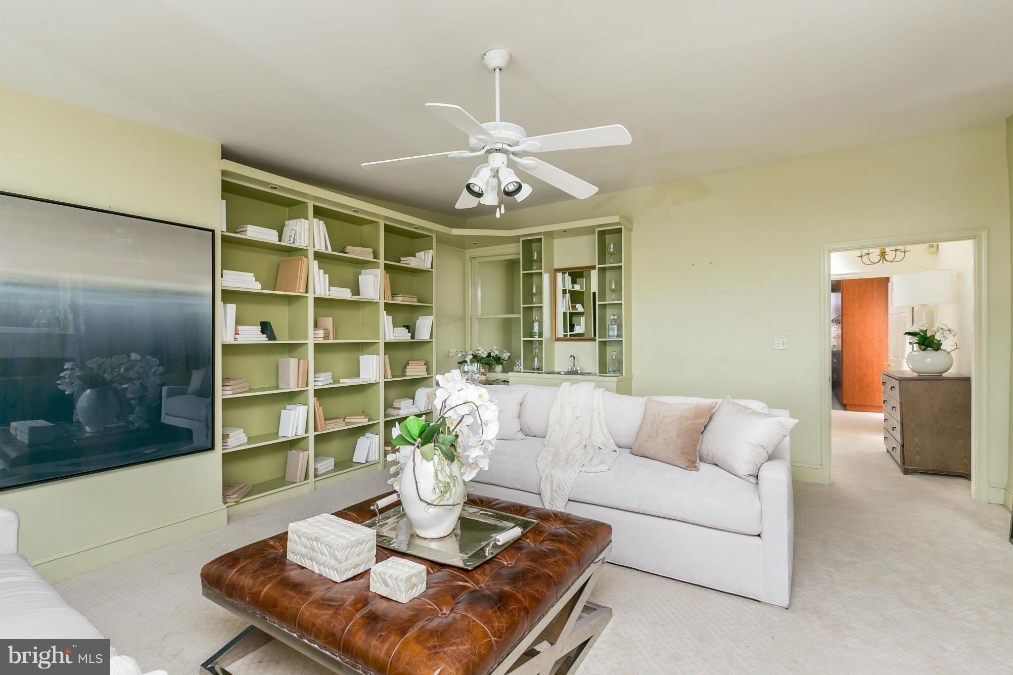 BUTCHER'S HILL - Residential