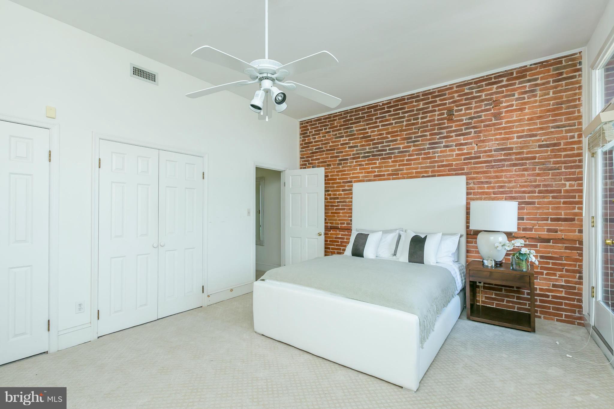 BUTCHER'S HILL - Residential