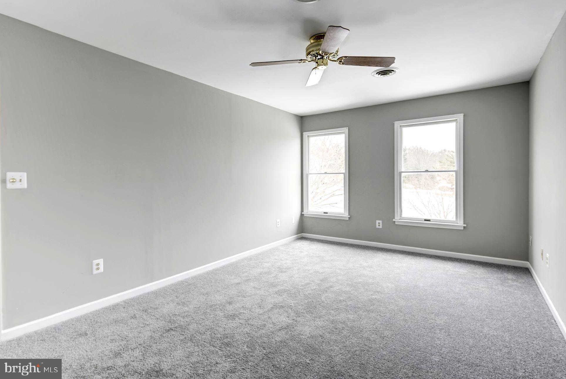 STONE HOUSE VILLAGE - Residential