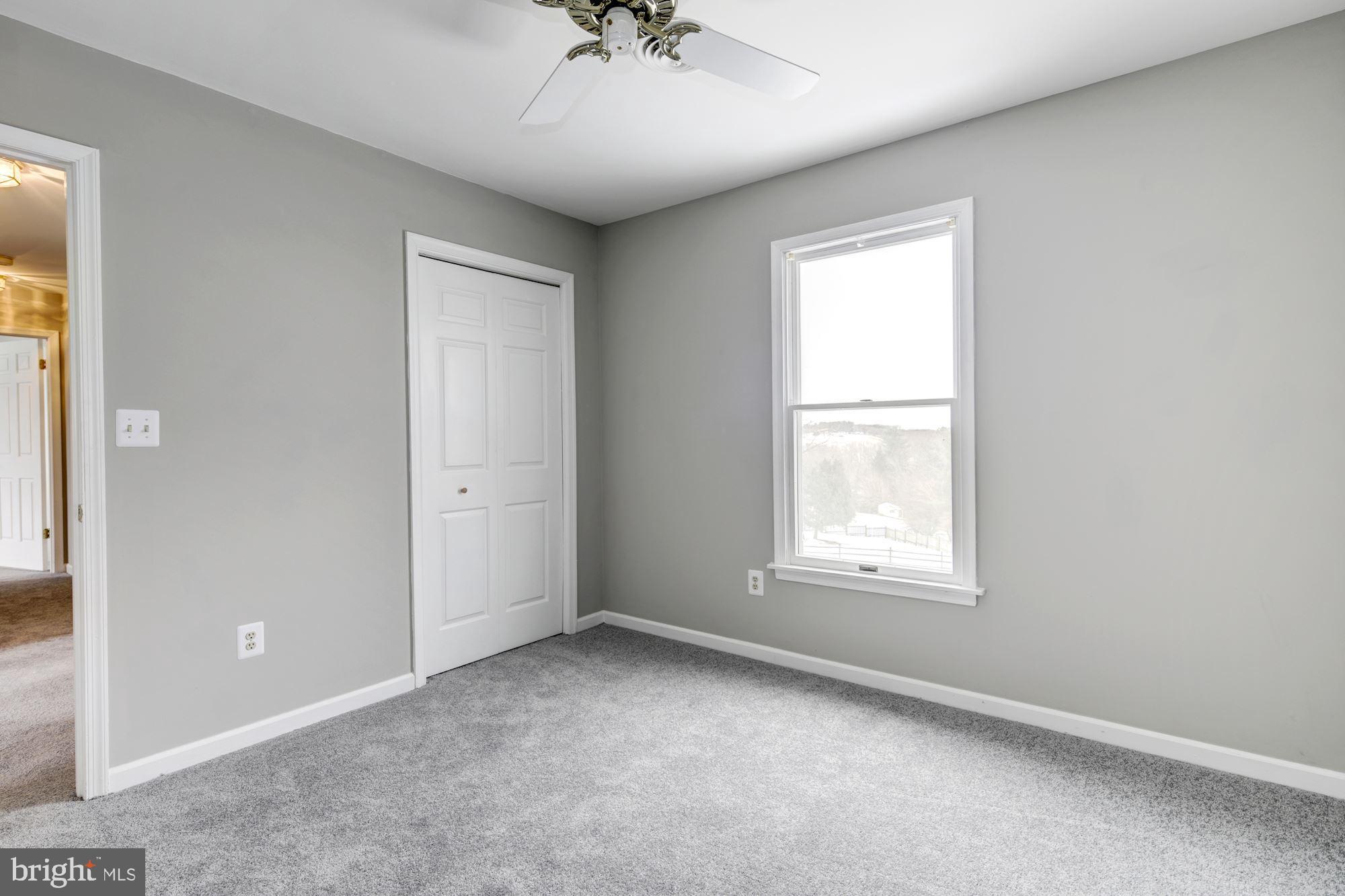 STONE HOUSE VILLAGE - Residential