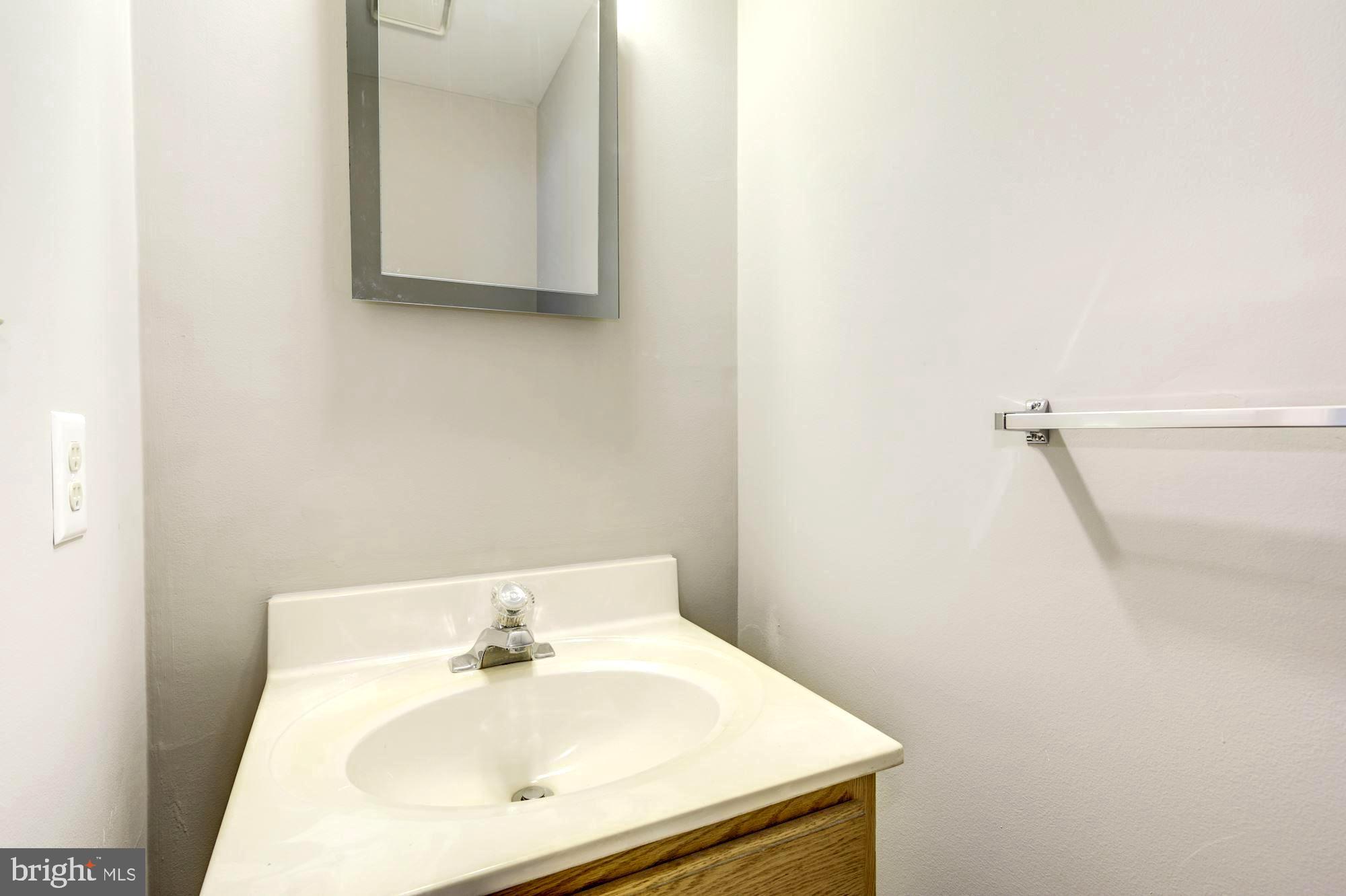 STONE HOUSE VILLAGE - Residential