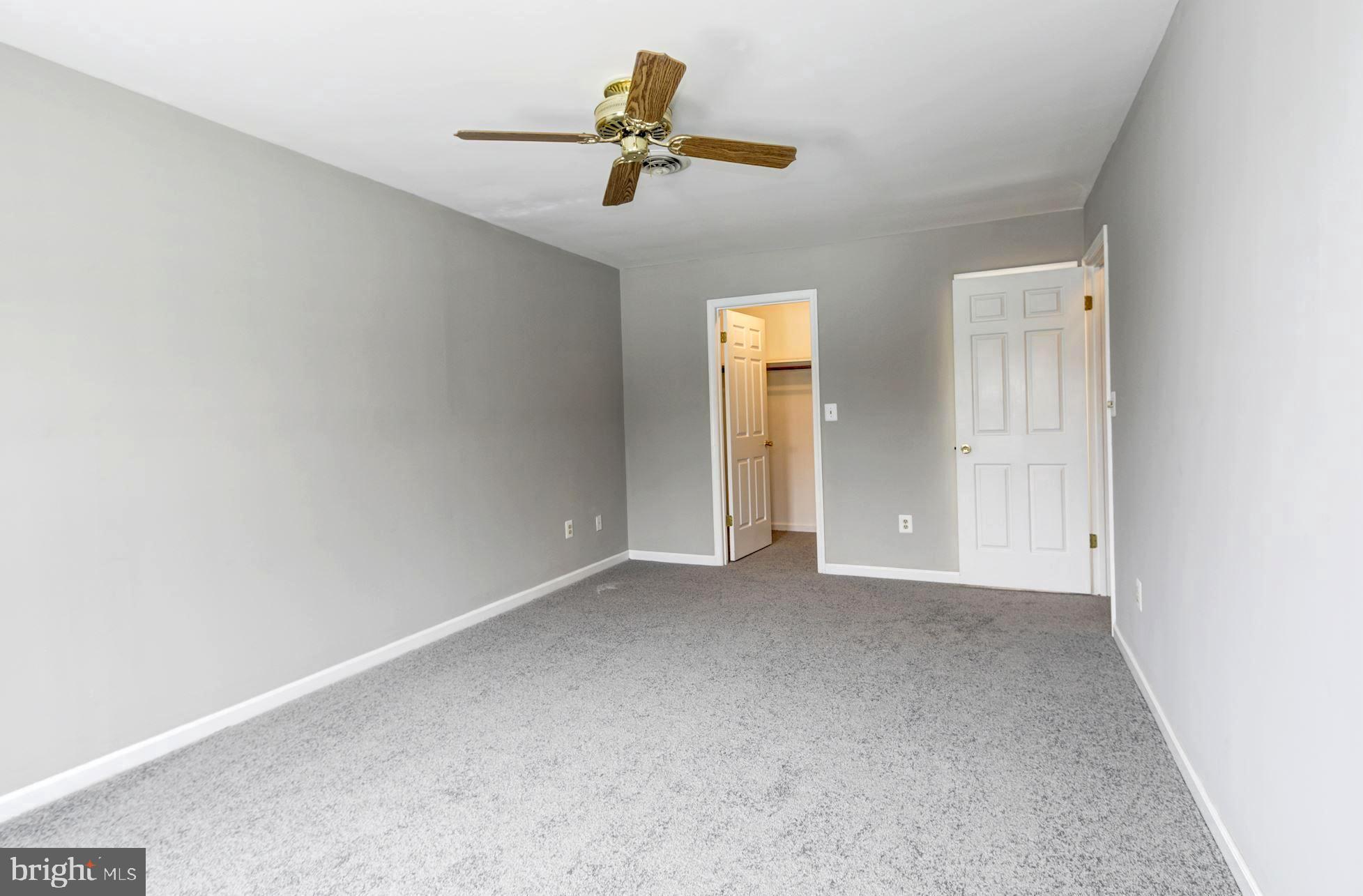 STONE HOUSE VILLAGE - Residential