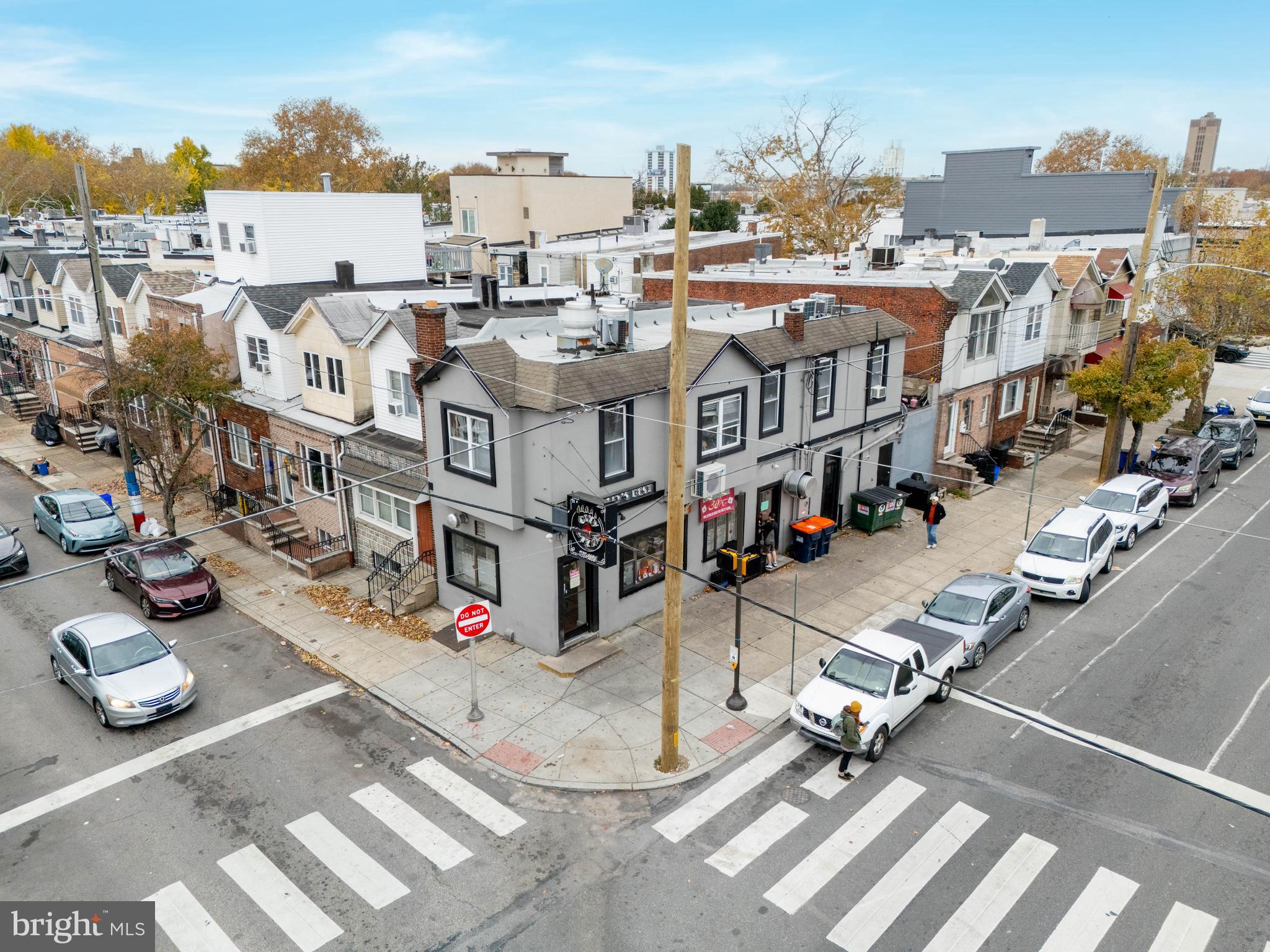 MARCONI PARK WEST - Commercial Sale