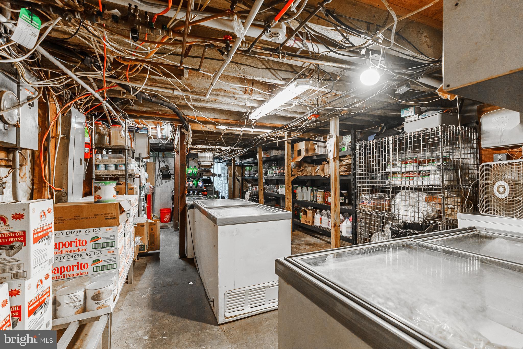 MARCONI PARK WEST - Commercial Sale