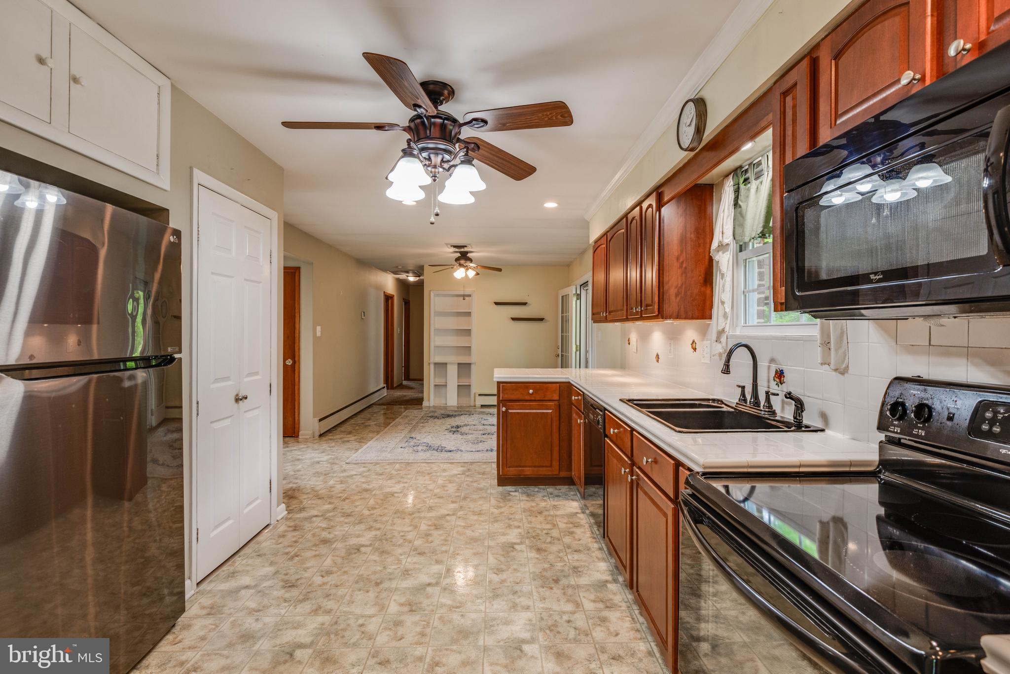 FAIRVIEW - Residential