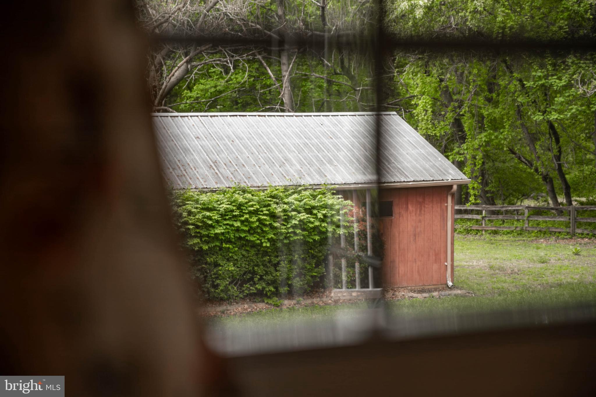 FAIRVIEW - Residential