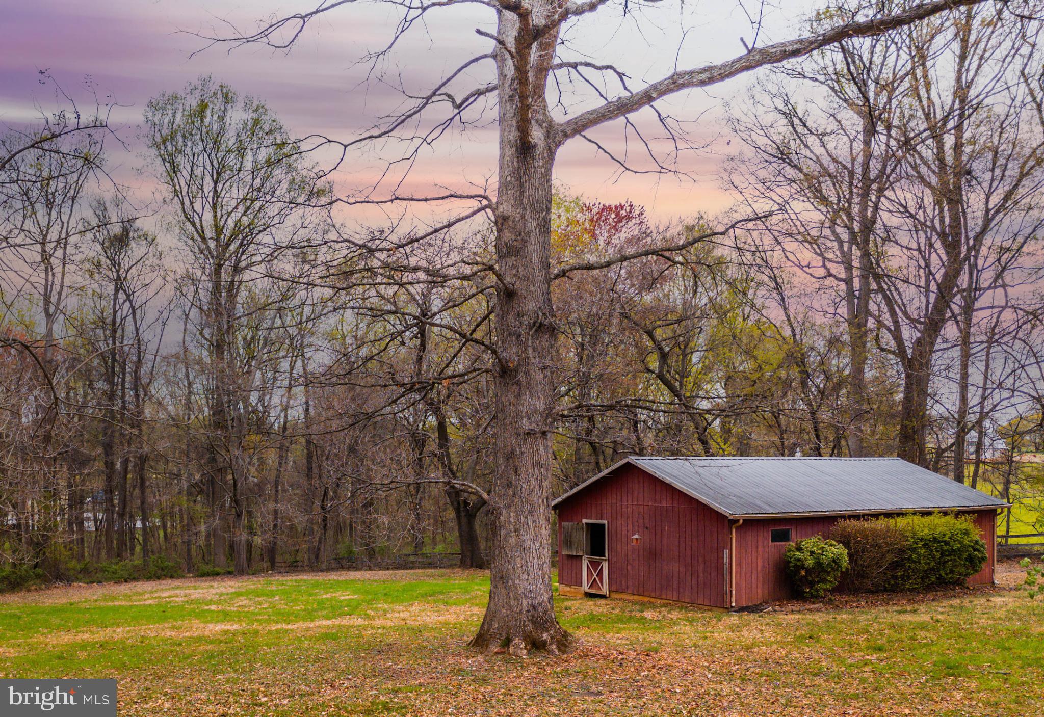 FAIRVIEW - Residential
