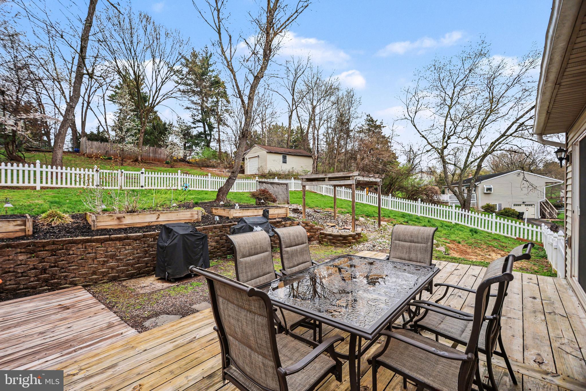 VALLEY GREEN ESTATES - Residential