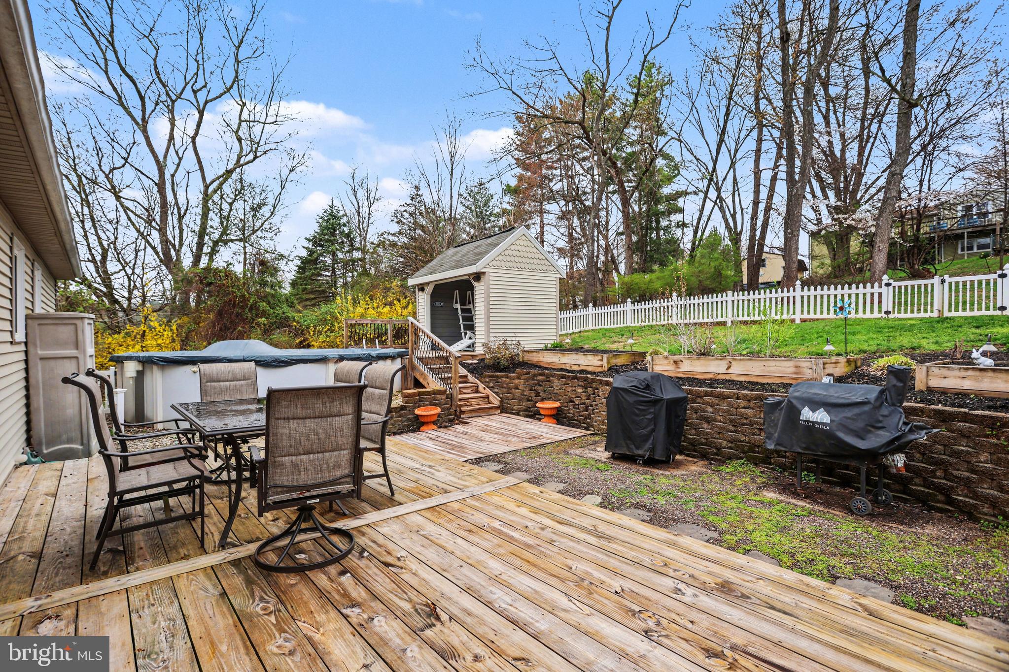 VALLEY GREEN ESTATES - Residential