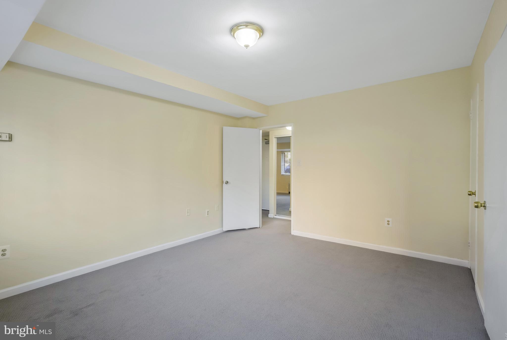 LANCASTER - Residential Lease