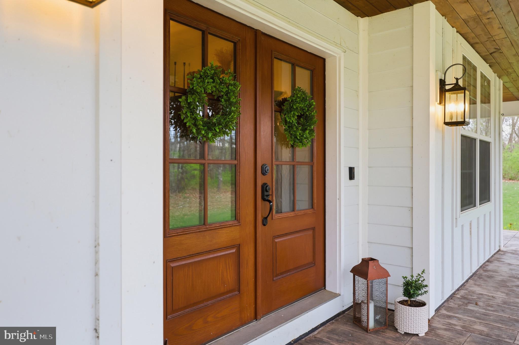 CORNERSTONE - Residential