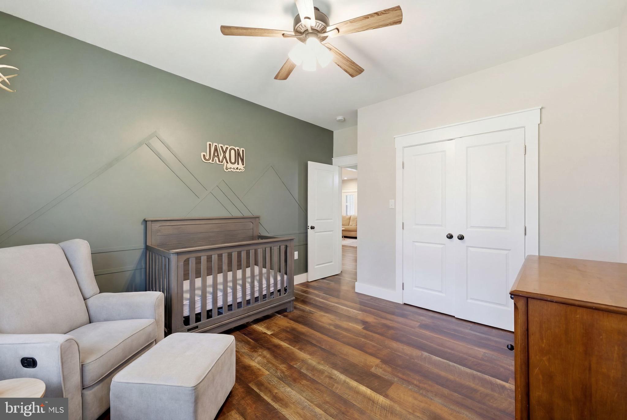 CORNERSTONE - Residential