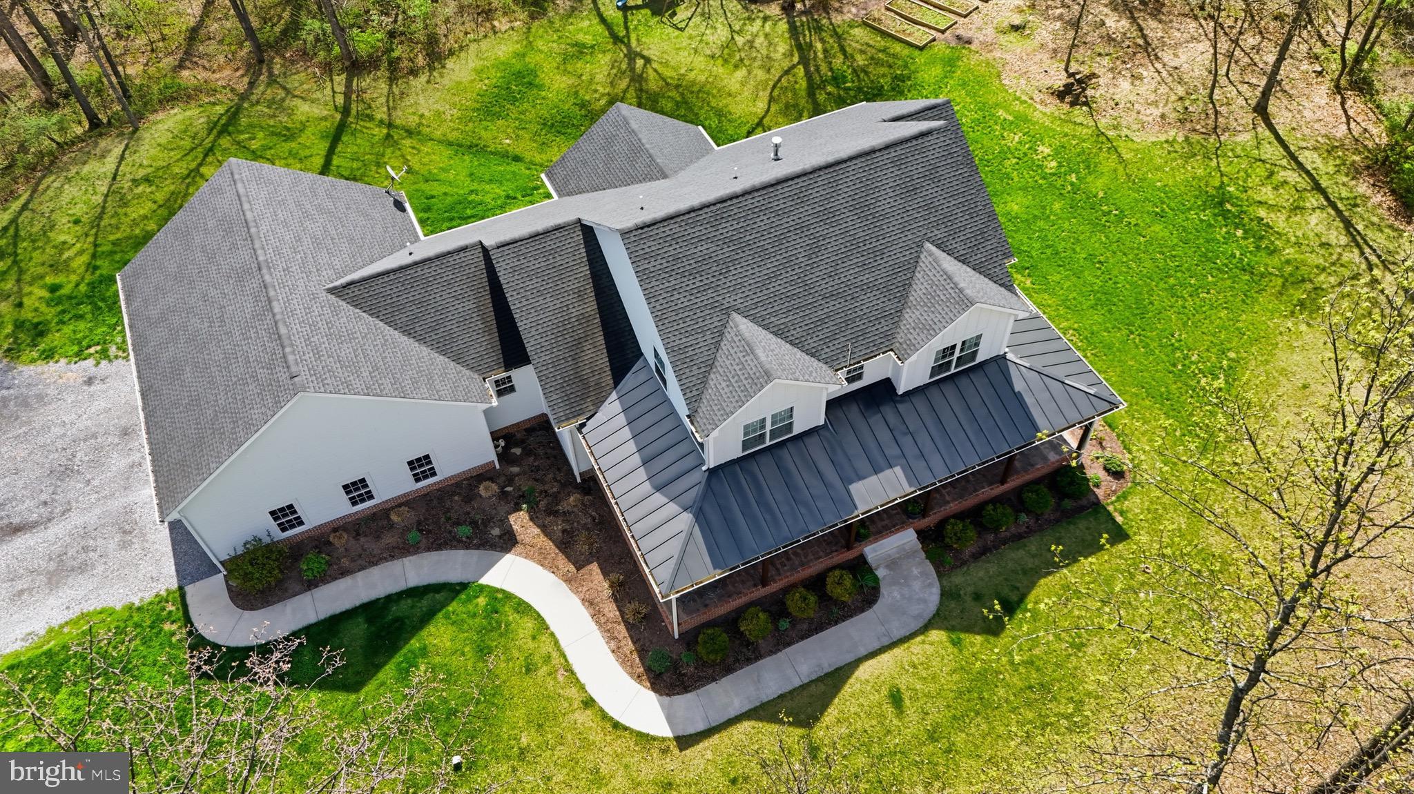 CORNERSTONE - Residential