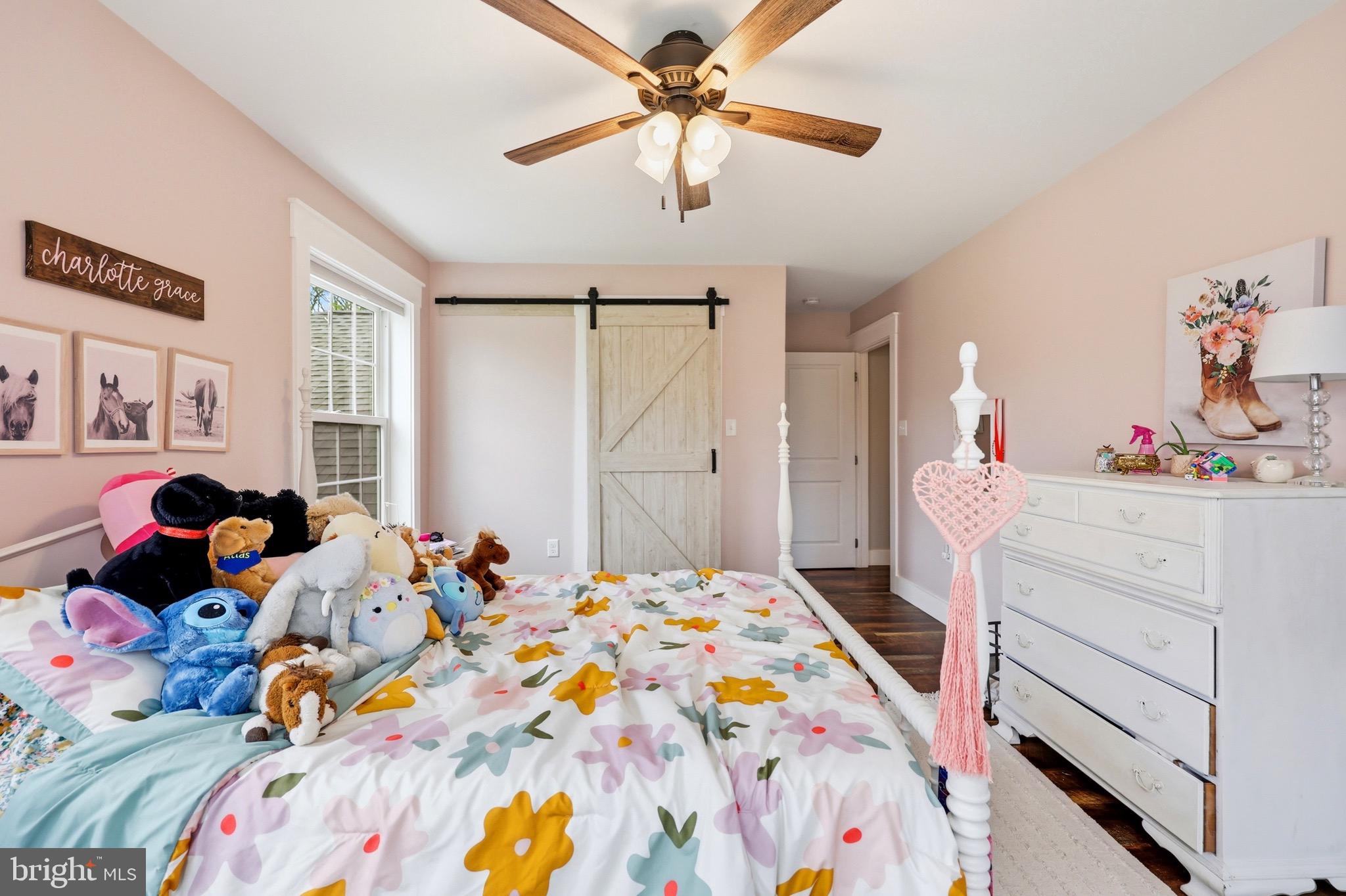 CORNERSTONE - Residential