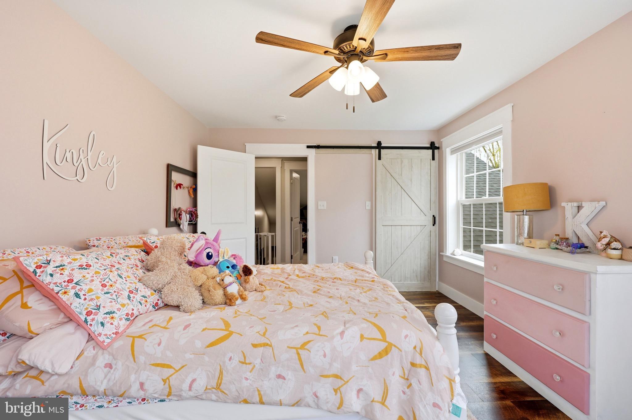 CORNERSTONE - Residential