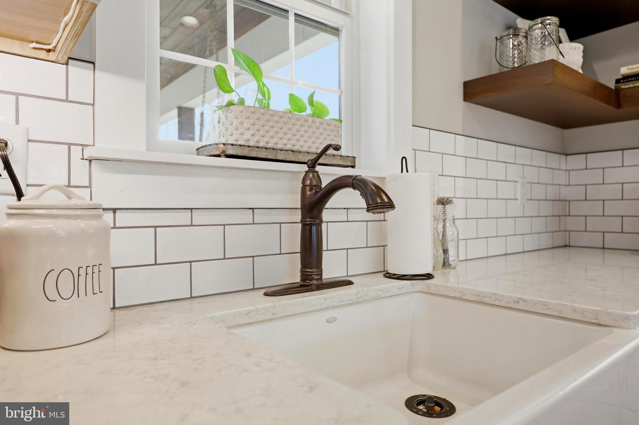 CORNERSTONE - Residential