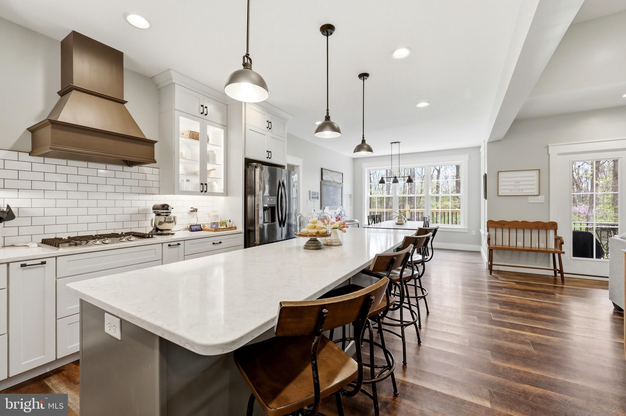 CORNERSTONE - Residential