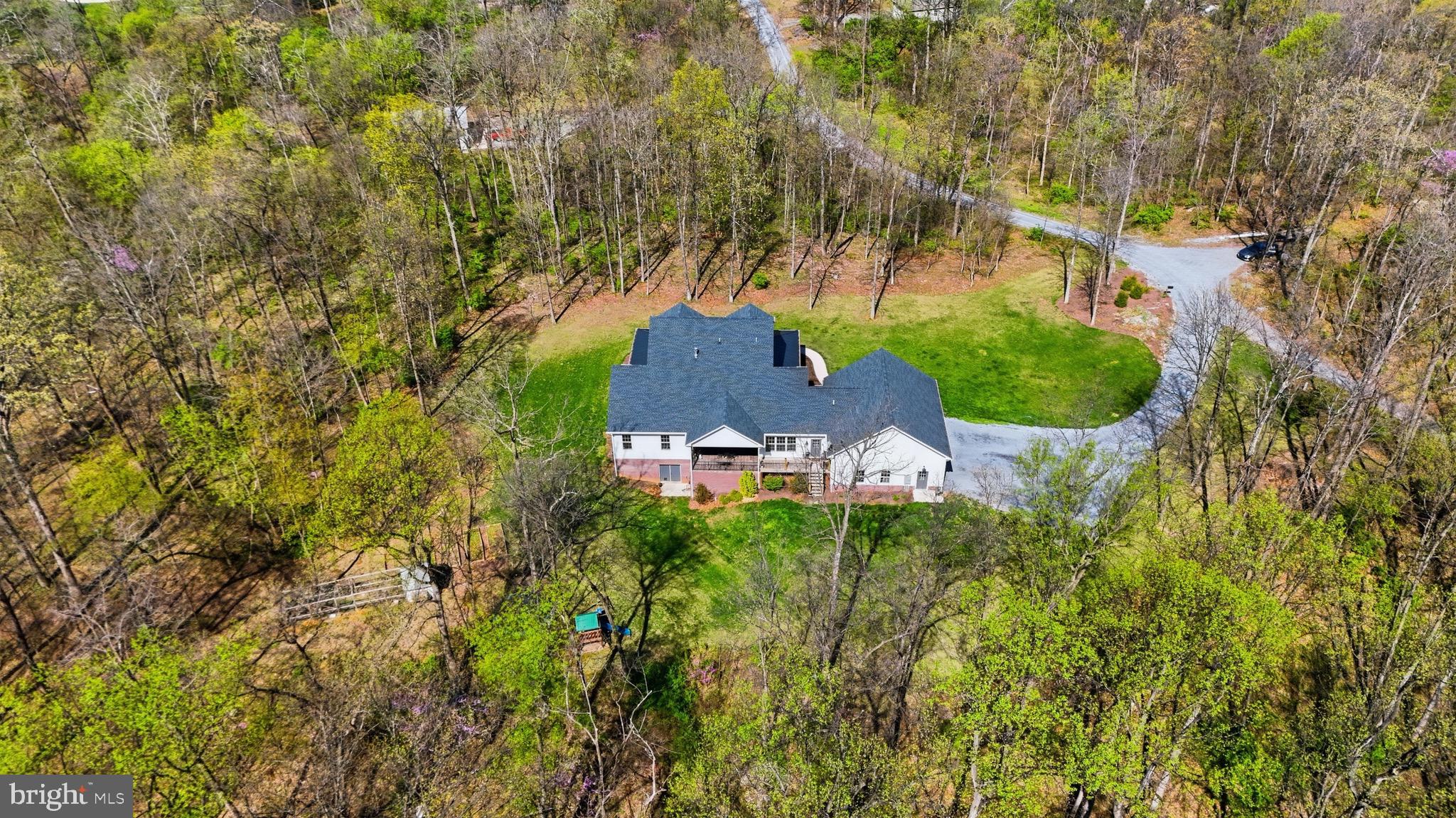 CORNERSTONE - Residential