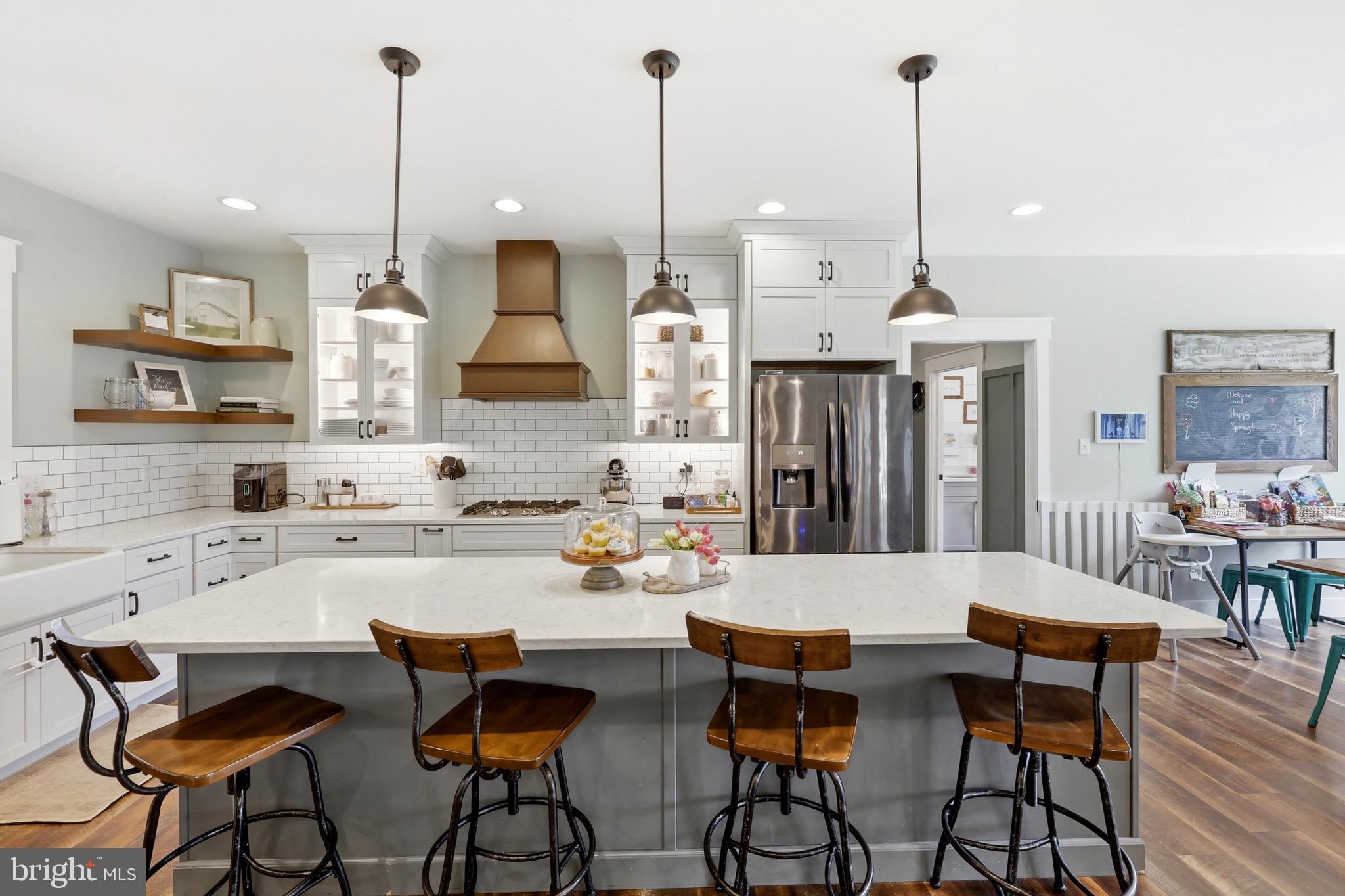 CORNERSTONE - Residential