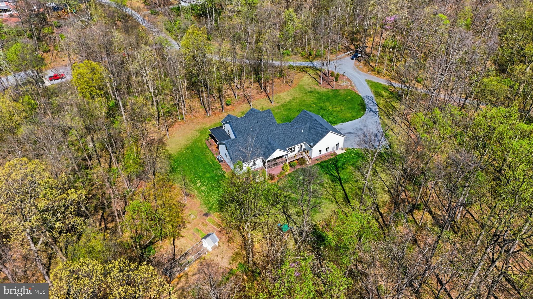 CORNERSTONE - Residential