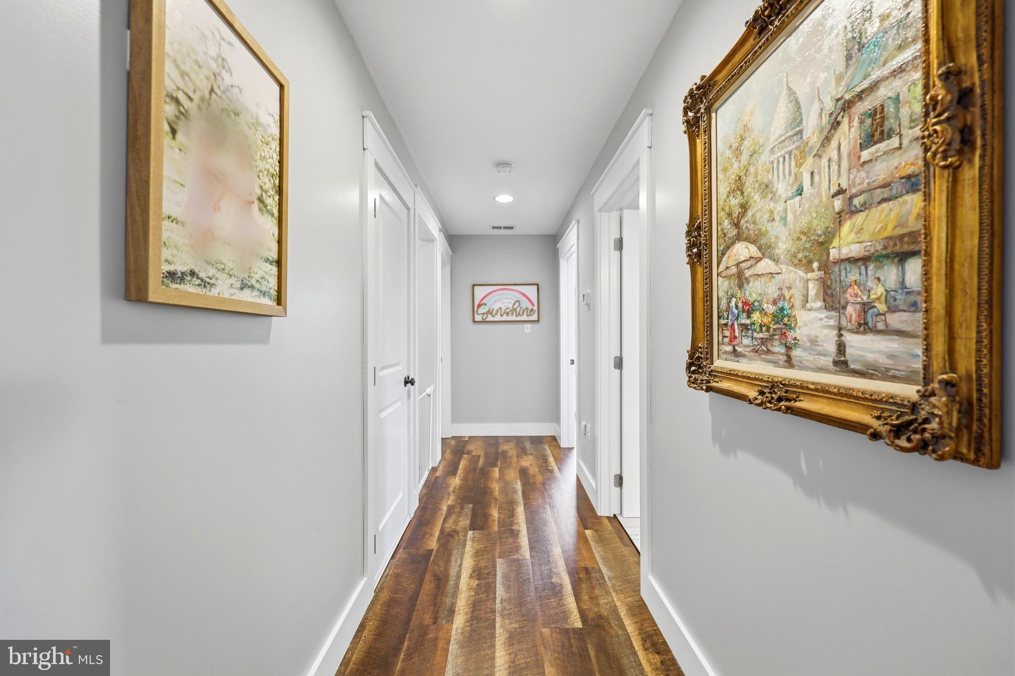 CORNERSTONE - Residential