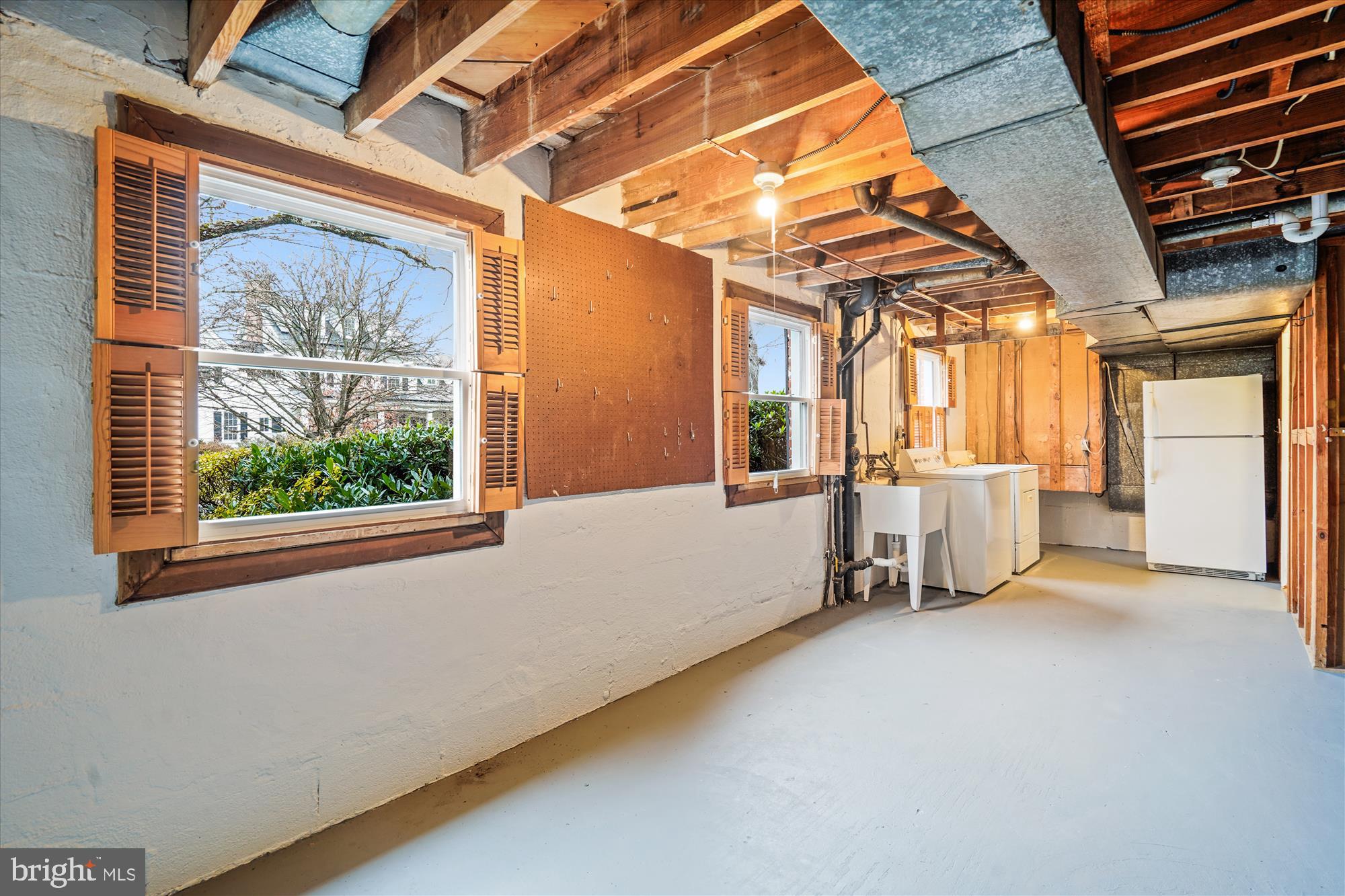 OAKWOOD KNOLLS - Residential