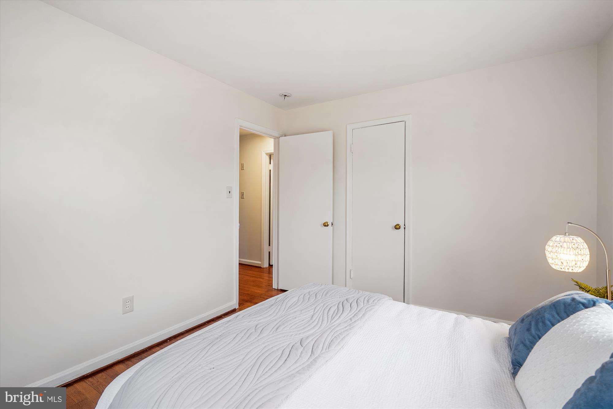 OAKWOOD KNOLLS - Residential